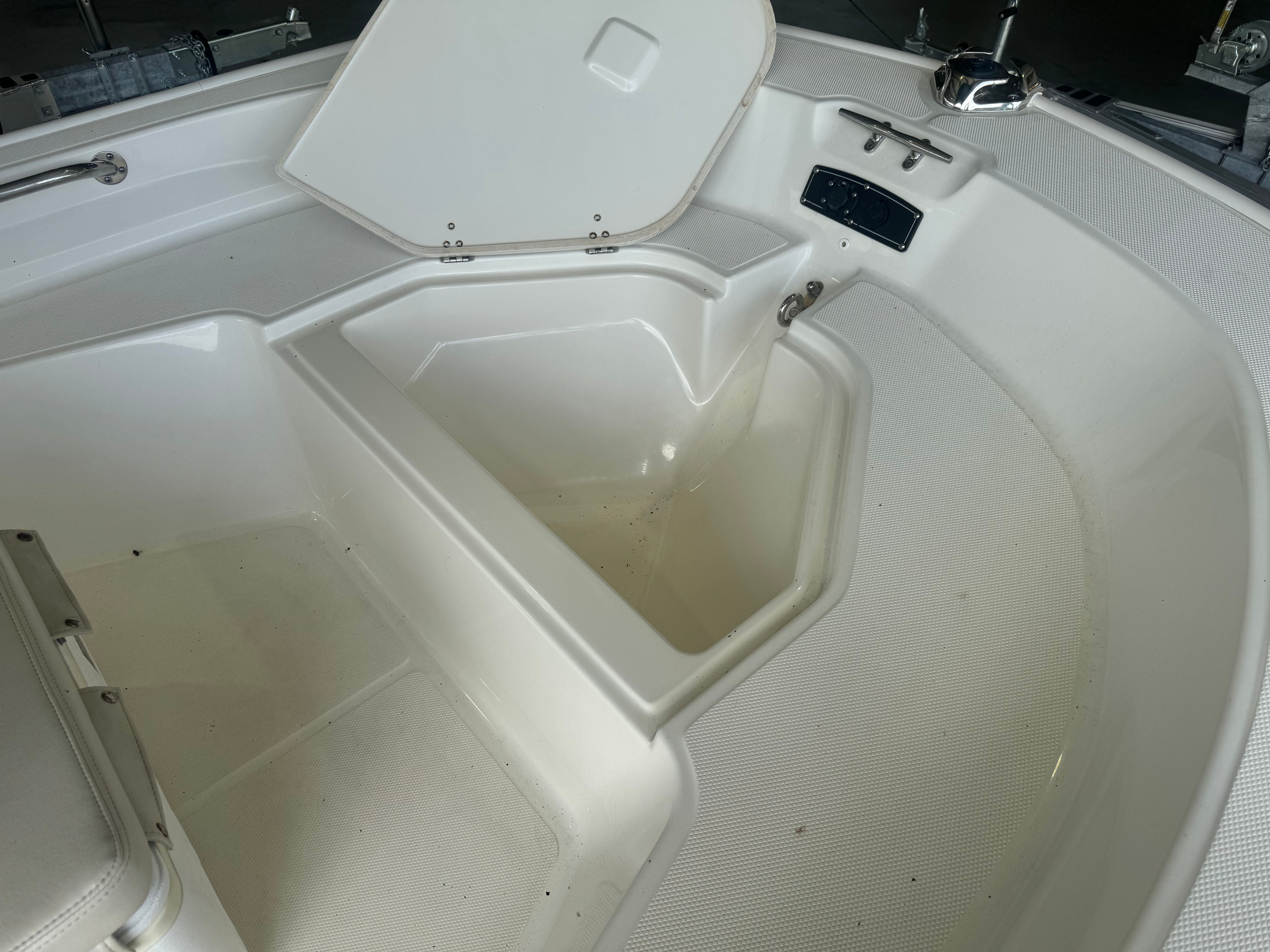 2023 Boston Whaler 15 MONTAUK Image Thumbnail #7