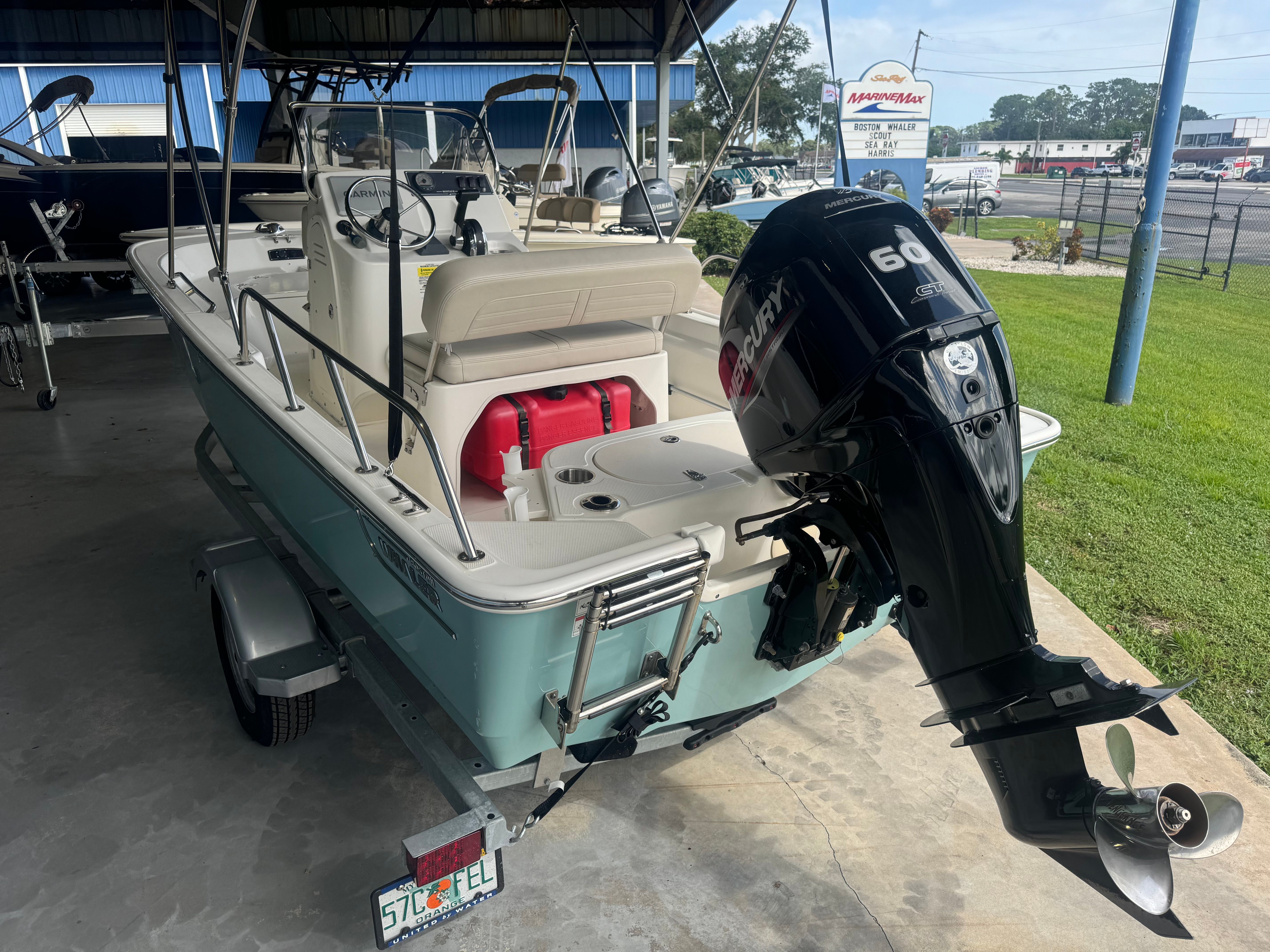 2023 Boston Whaler 15 MONTAUK Image Thumbnail #3