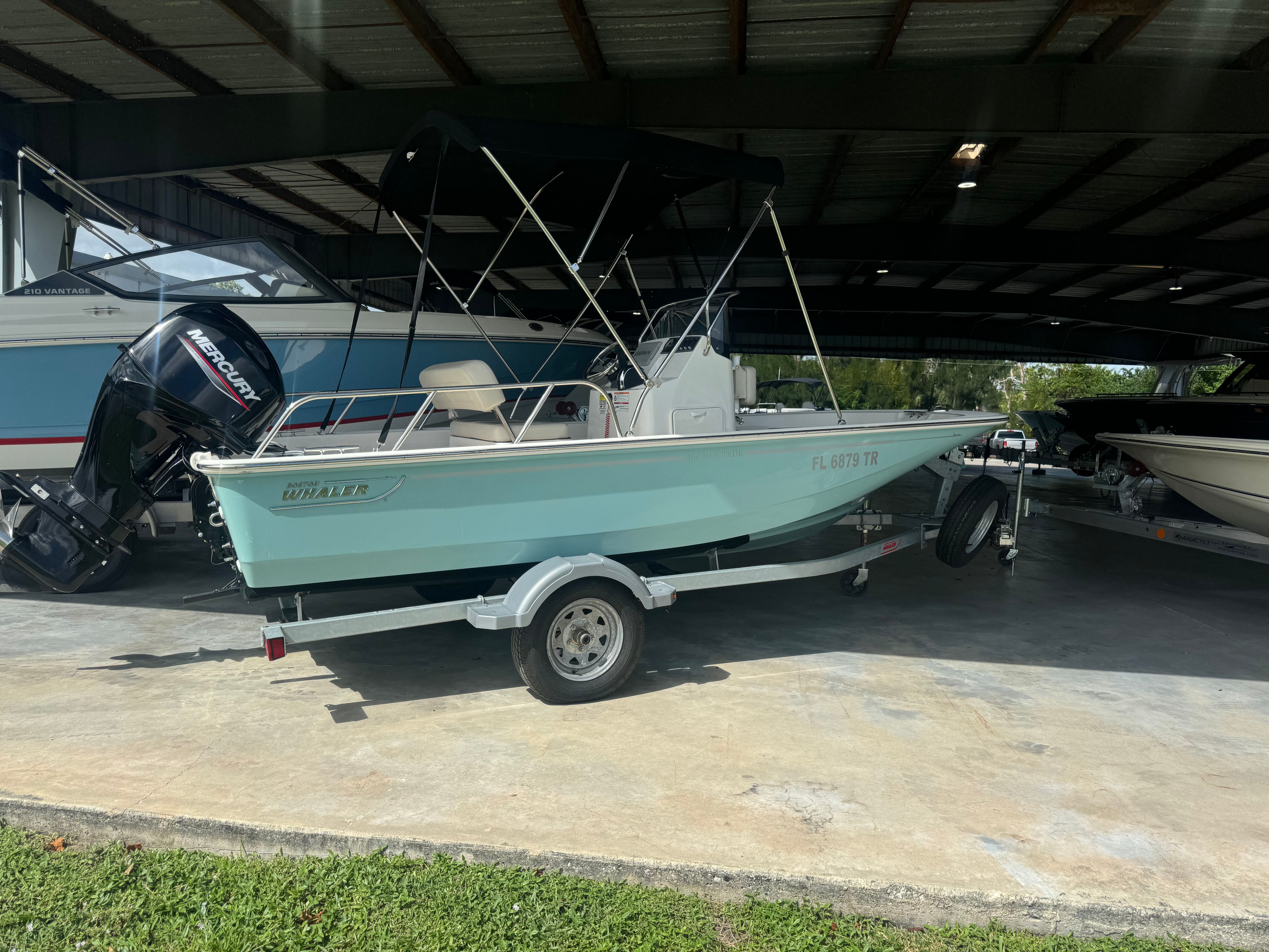 2023 Boston Whaler 15 MONTAUK Image Thumbnail #1