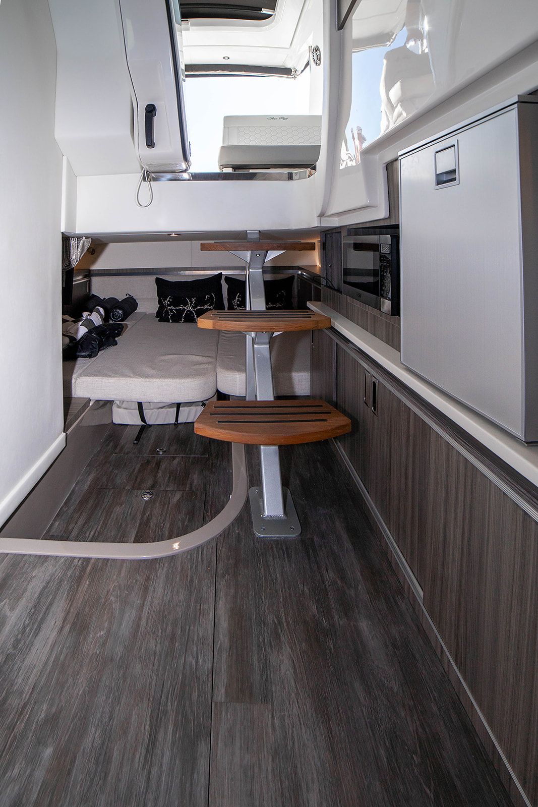 2025 Sea Ray 320 DA-OB Image Thumbnail #56