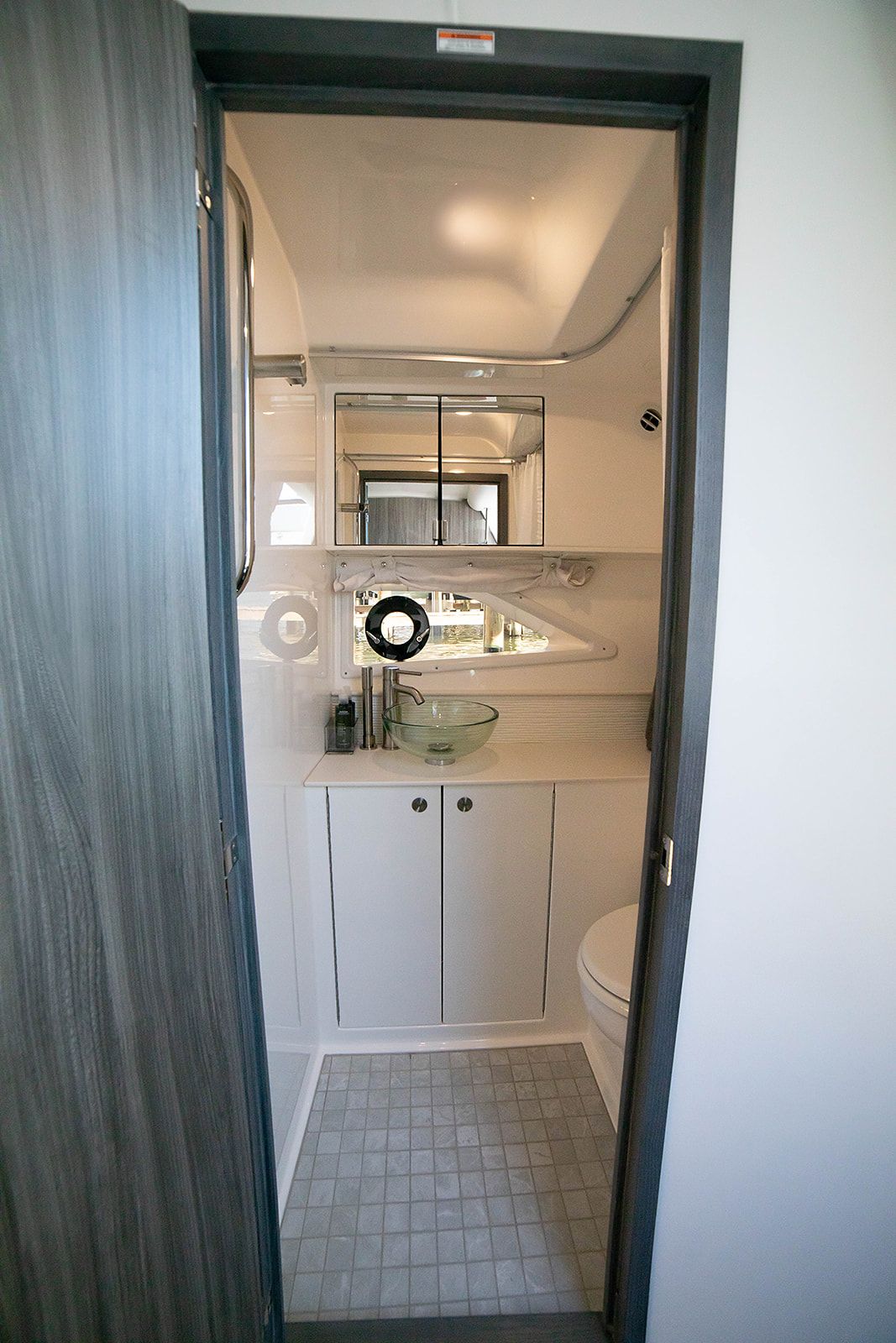 2025 Sea Ray 320 DA-OB Image Thumbnail #61