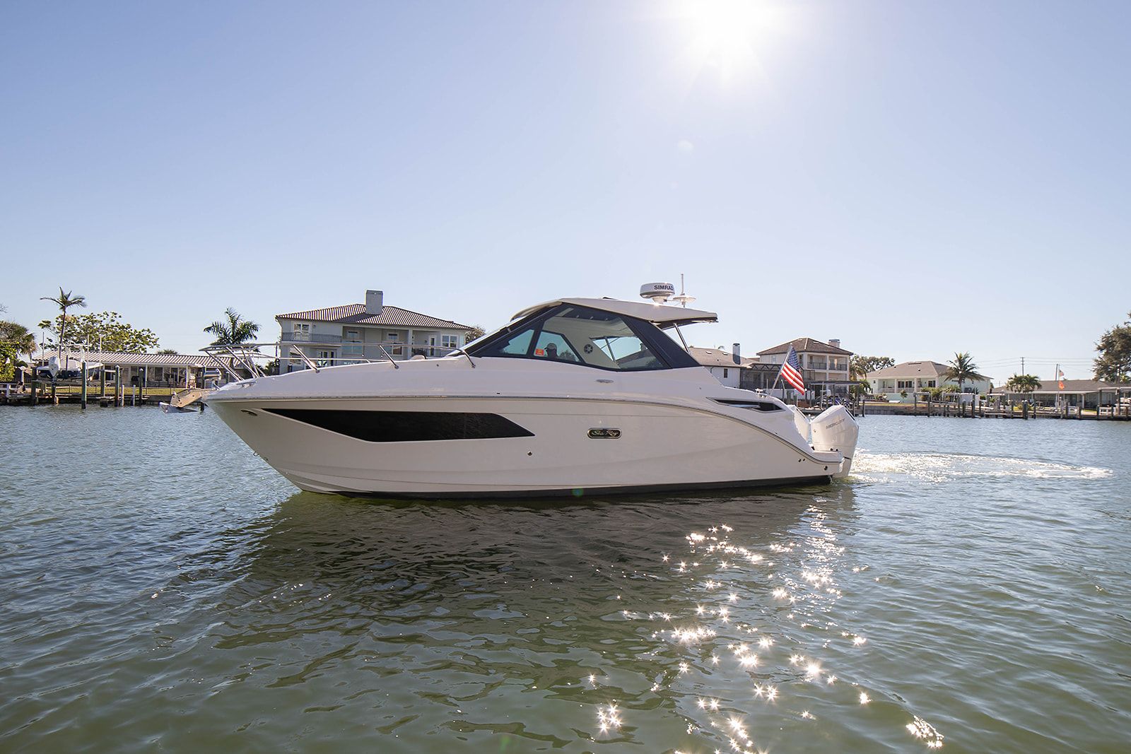 2025 Sea Ray 320 DA-OB Image Thumbnail #5