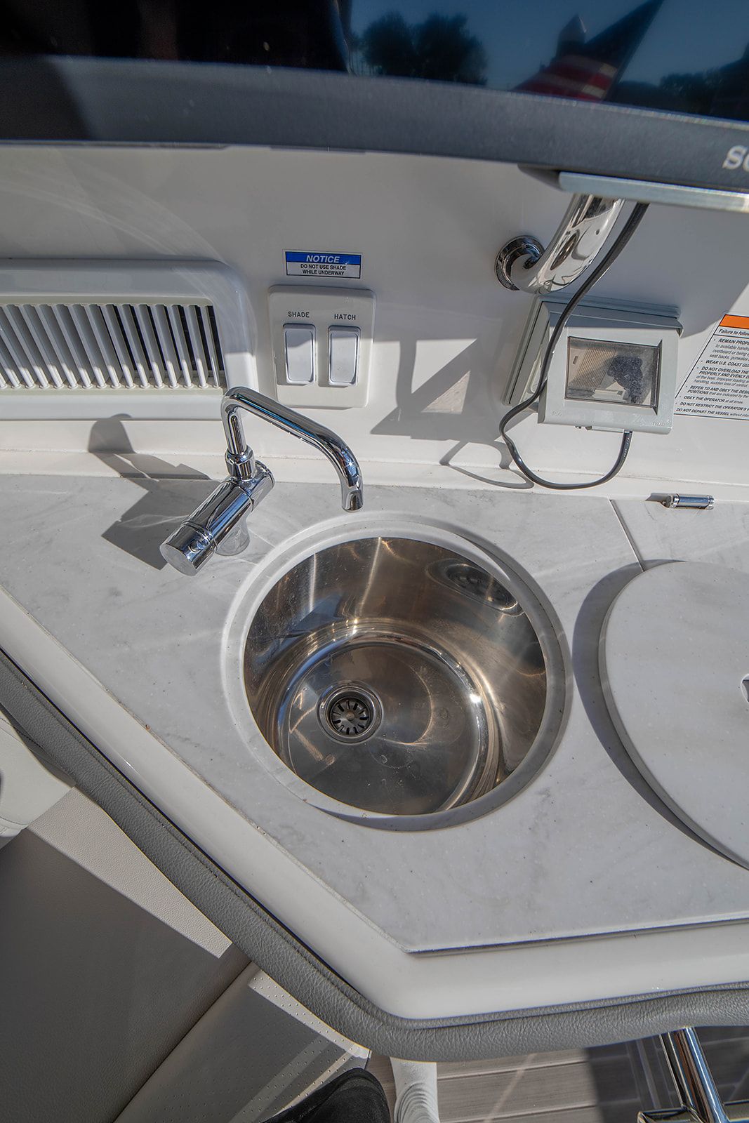 2025 Sea Ray 320 DA-OB Image Thumbnail #26