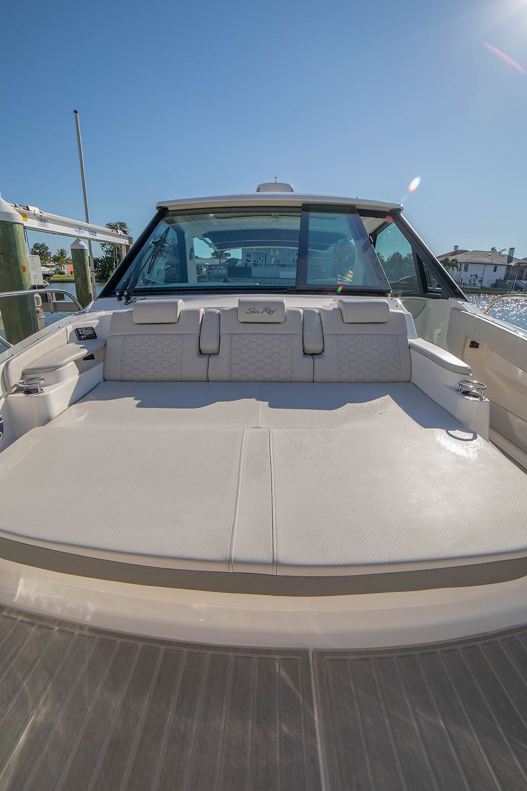 2025 Sea Ray 320 DA-OB Image Thumbnail #44