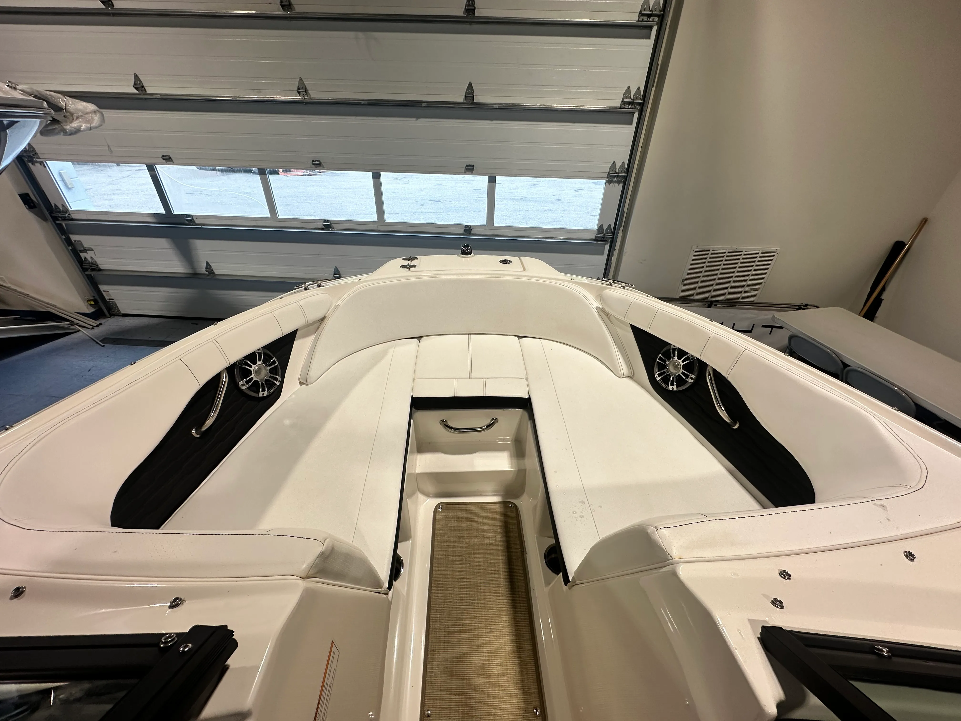 2023 Sea Ray 210 SPX Image Thumbnail #19