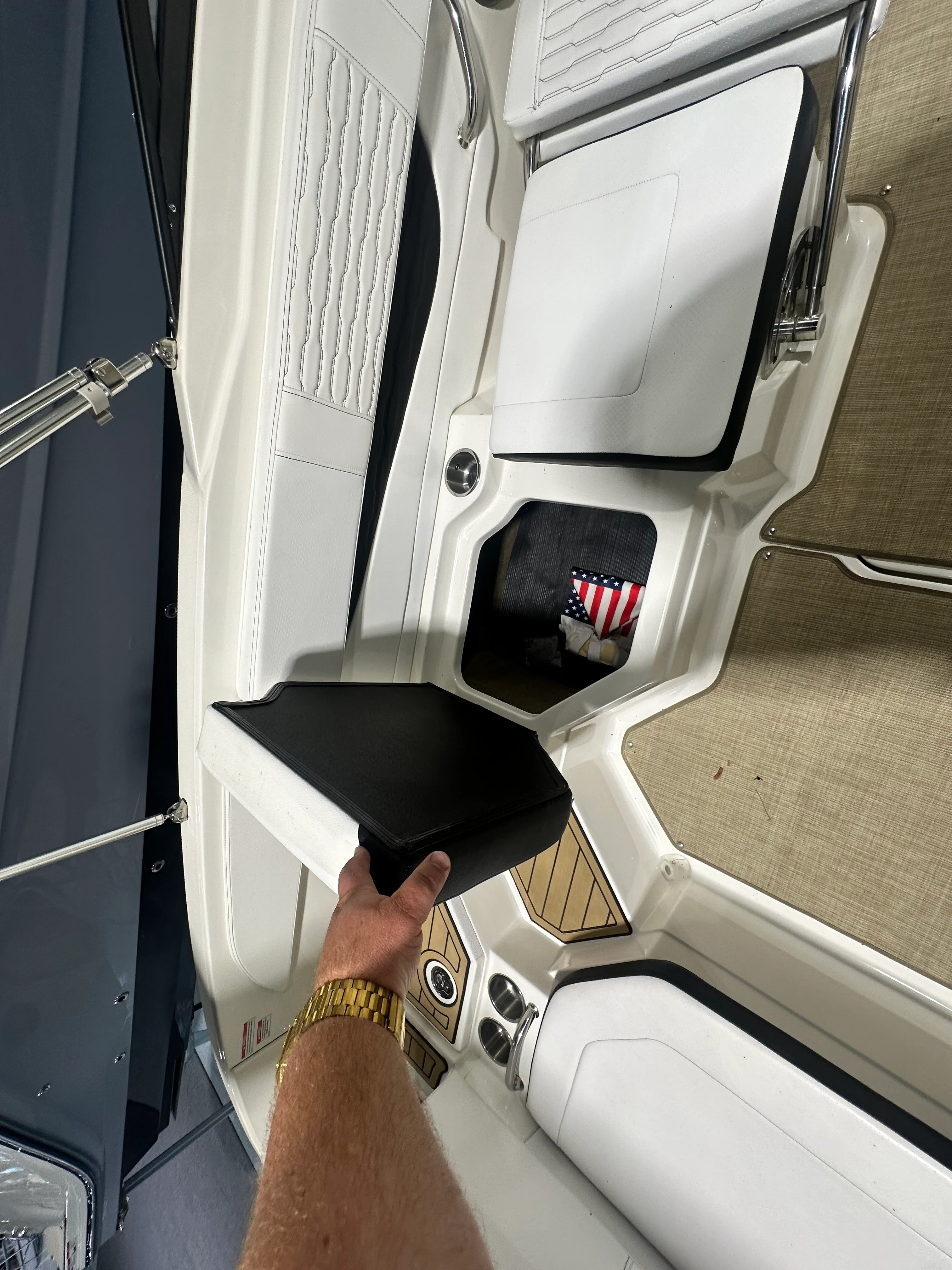 2023 Sea Ray 210 SPX Image Thumbnail #22