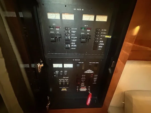 2006 Sea Ray 38 Sundancer Image Thumbnail #30