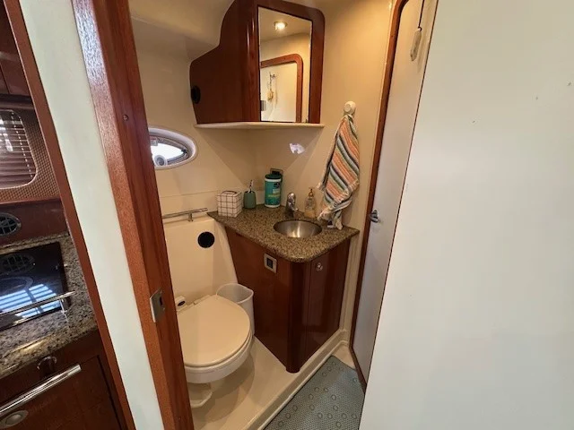 2006 Sea Ray 38 Sundancer Image Thumbnail #35