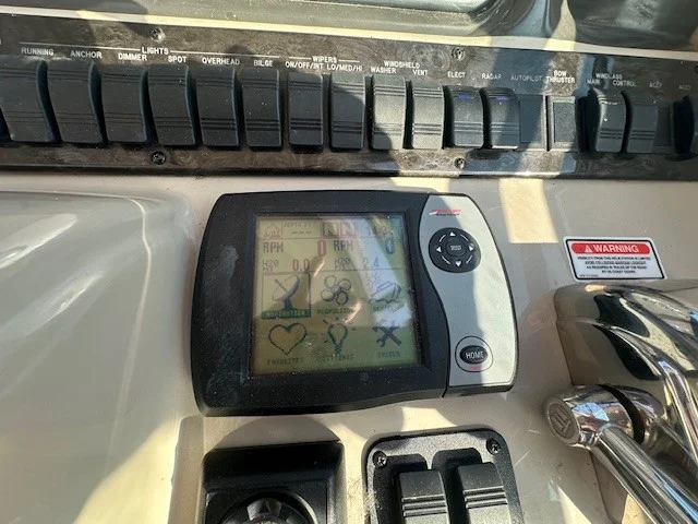 2006 Sea Ray 38 Sundancer Image Thumbnail #17