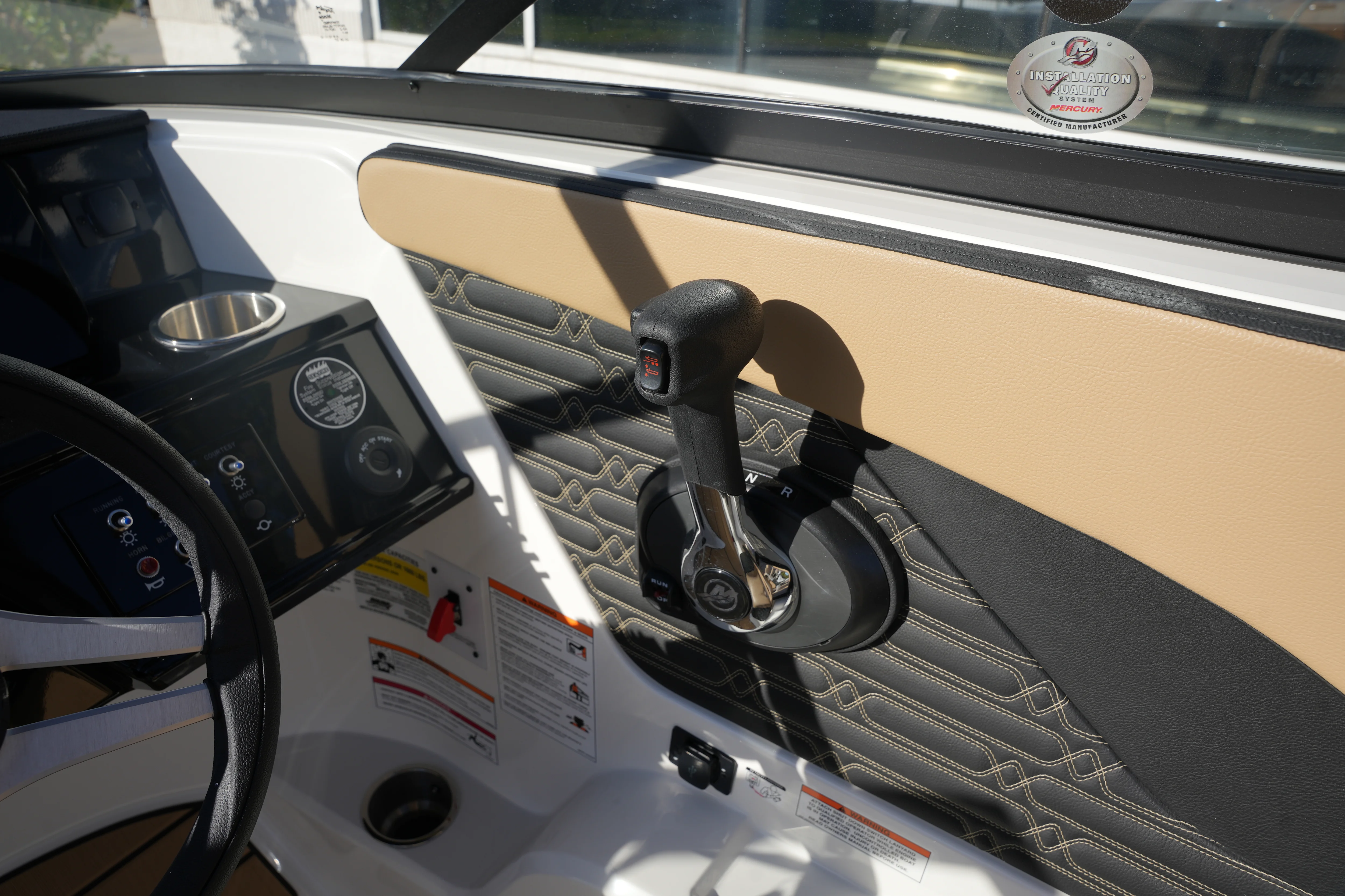 2026 Sea Ray SPX 210 Image Thumbnail #23