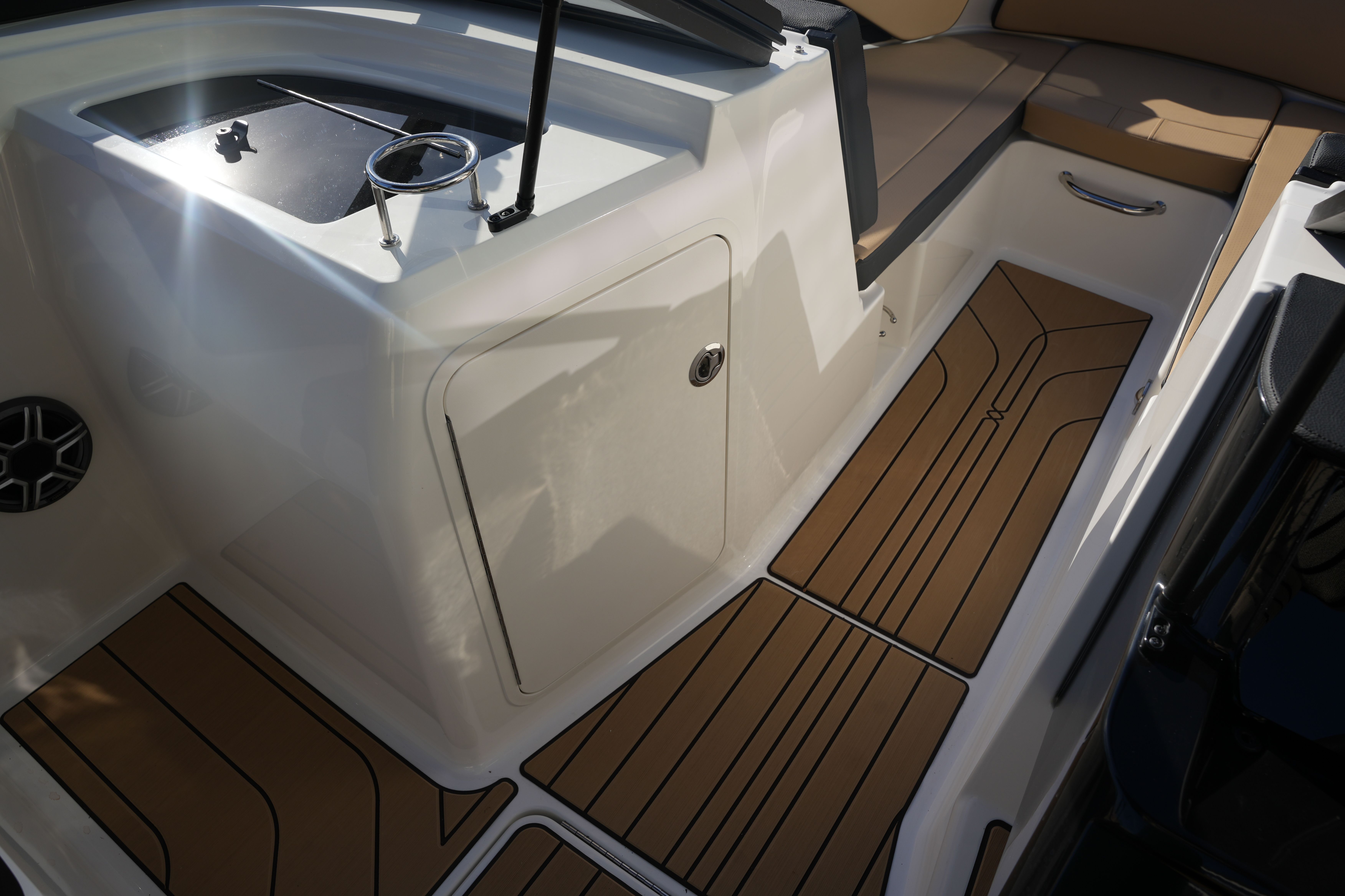 2026 Sea Ray SPX 210 Image Thumbnail #17