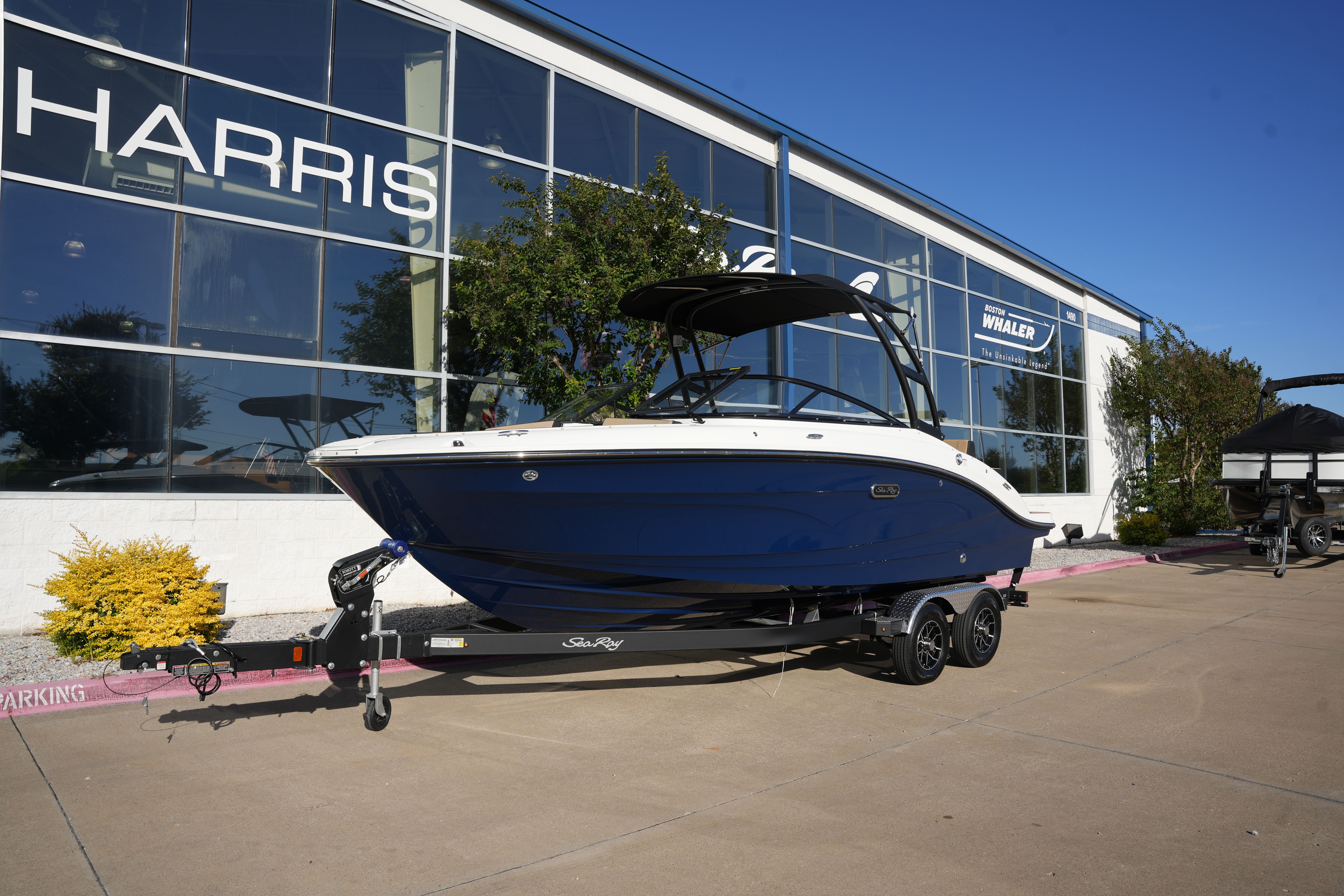 2026 Sea Ray SPX 210 Image Thumbnail #1