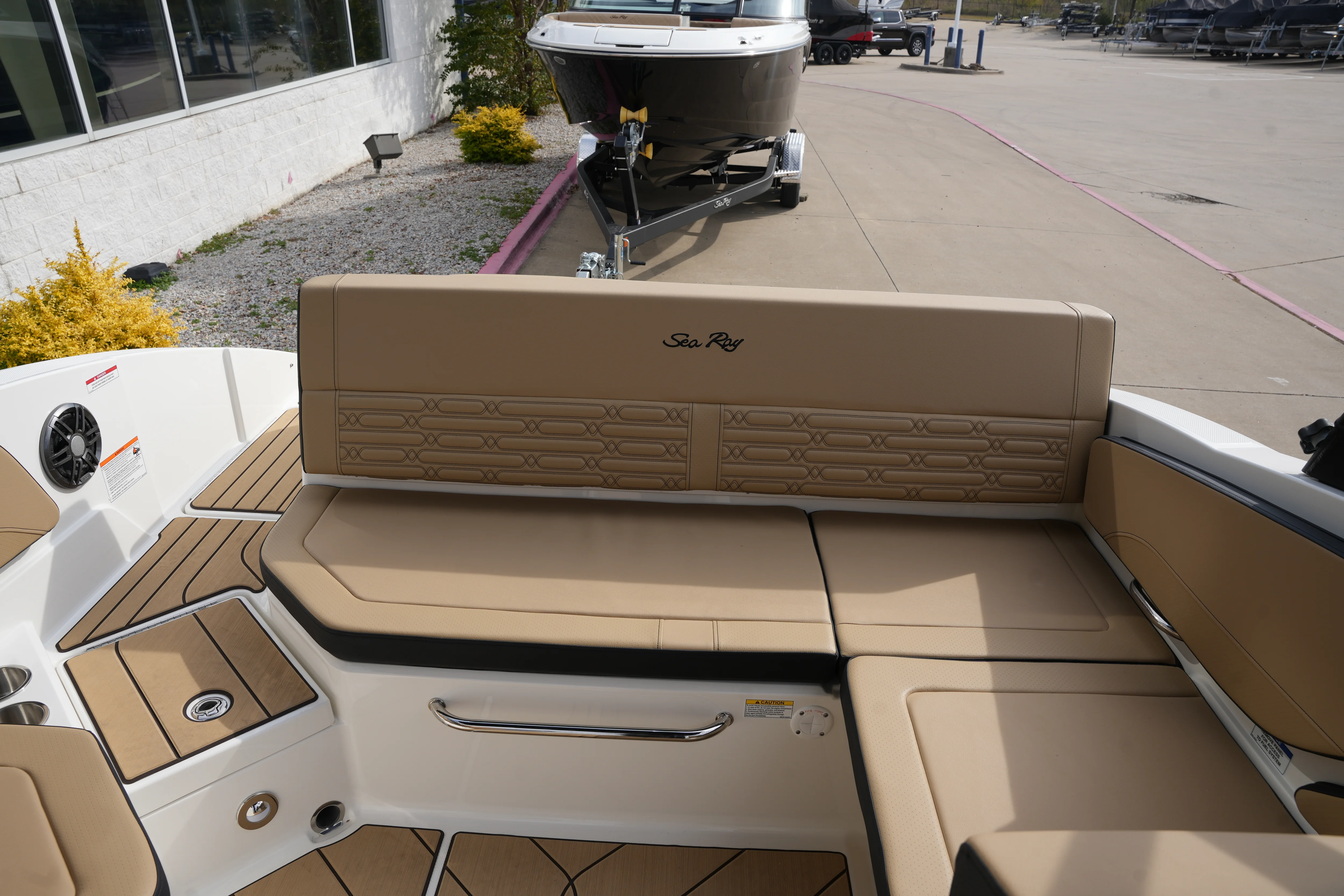 2026 Sea Ray SPX 210 Image Thumbnail #10
