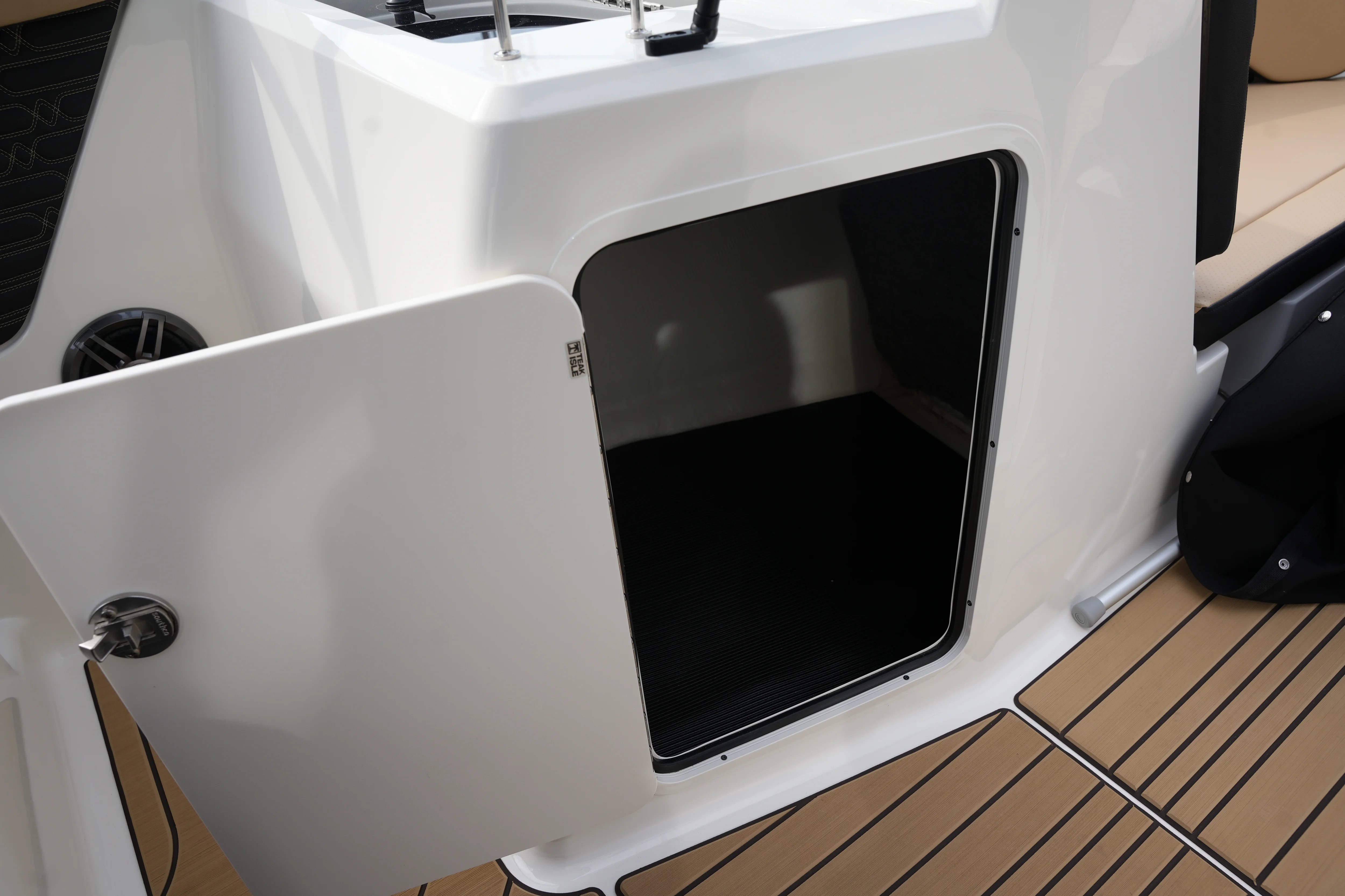 2026 Sea Ray SPX 210 Image Thumbnail #19