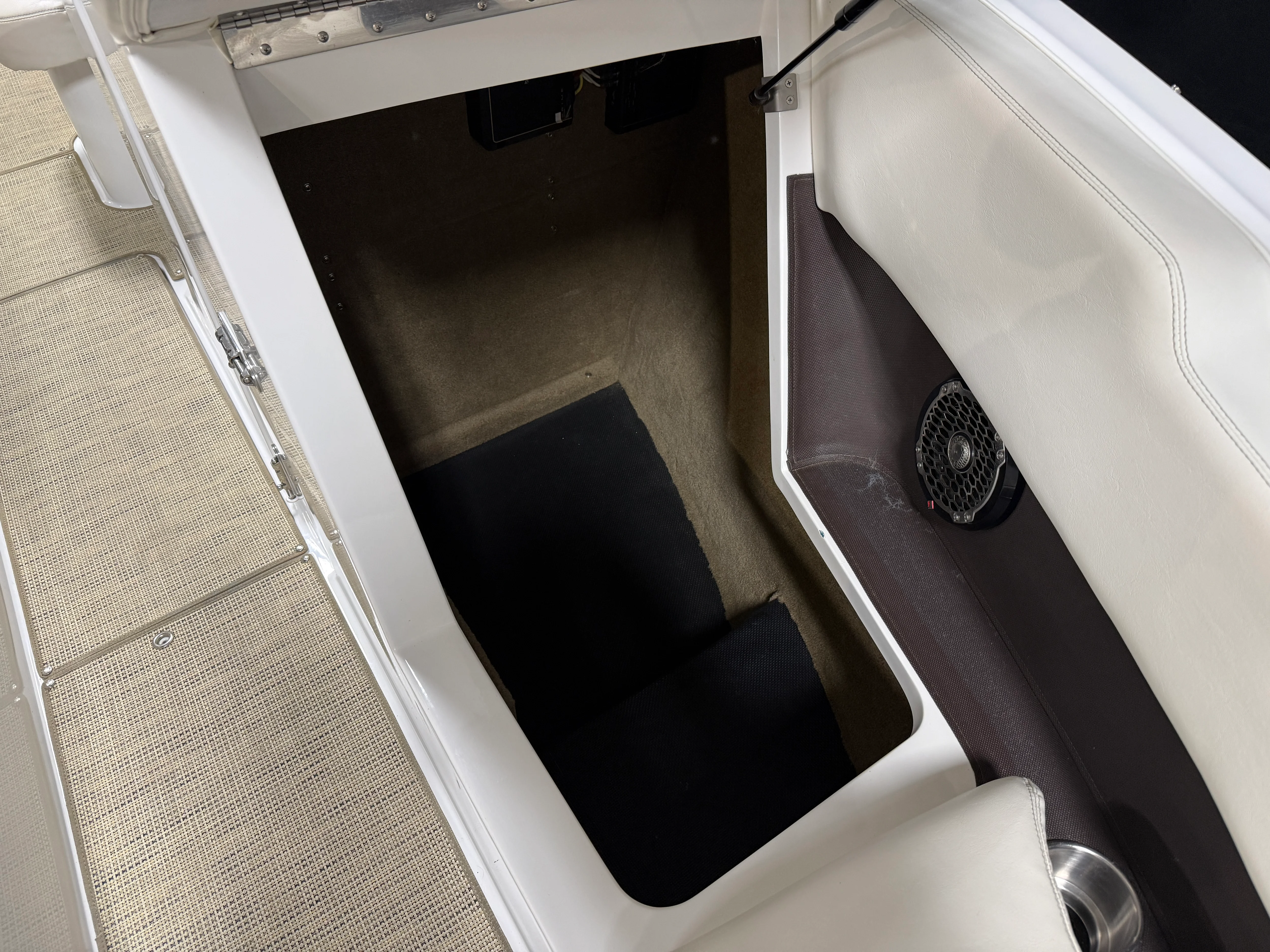 2015 Cobalt R3 Image Thumbnail #26