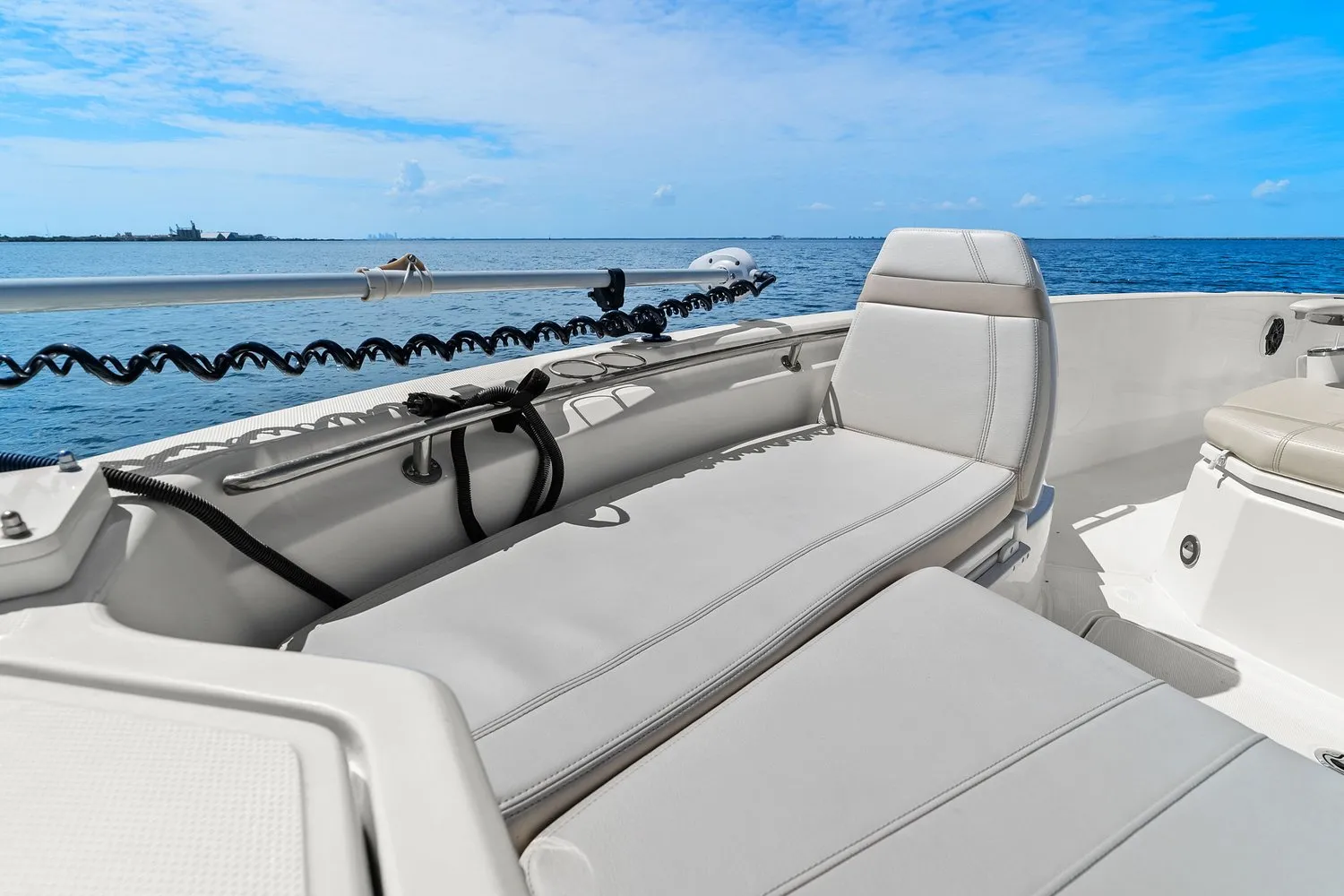 2025 Boston Whaler 280 DAUNTLESS Image Thumbnail #35