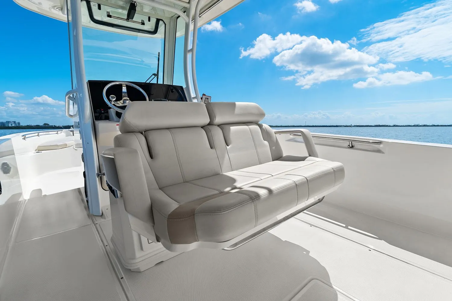 2025 Boston Whaler 280 DAUNTLESS Image Thumbnail #40