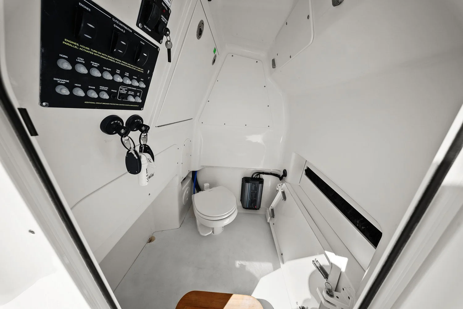 2025 Boston Whaler 280 DAUNTLESS Image Thumbnail #42