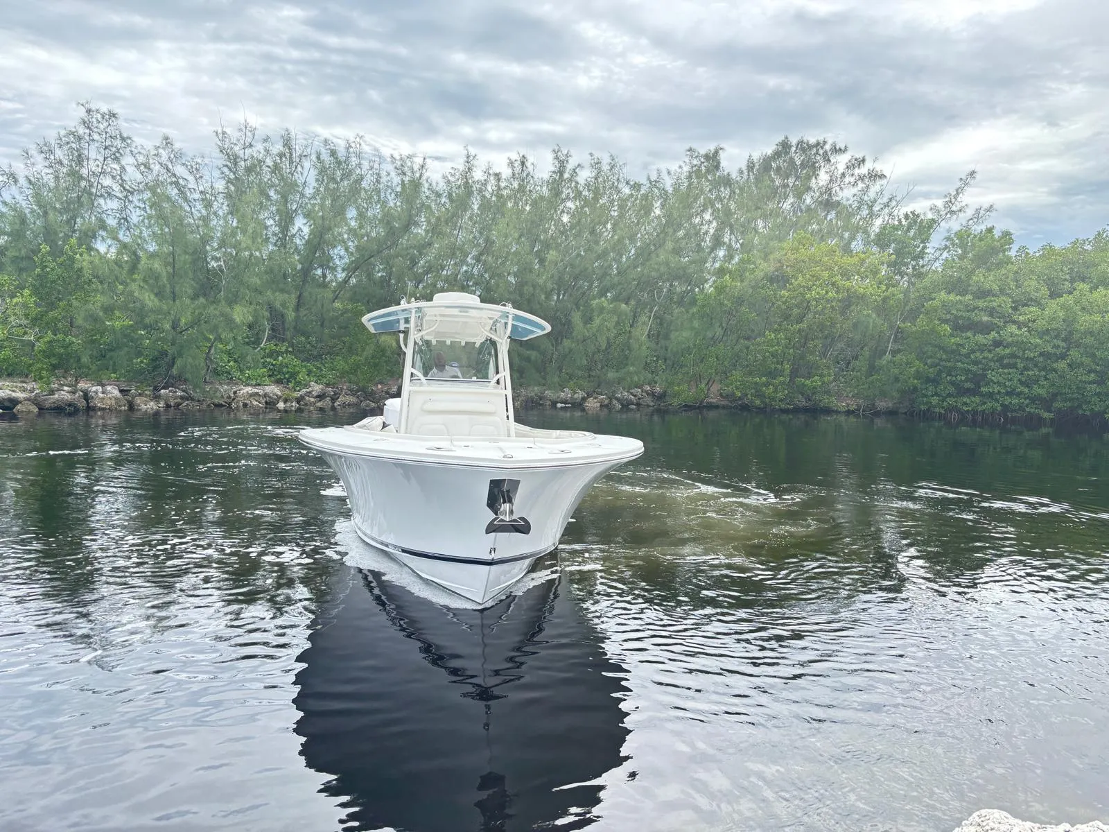 2015 Regulator 34 CC Image Thumbnail #2