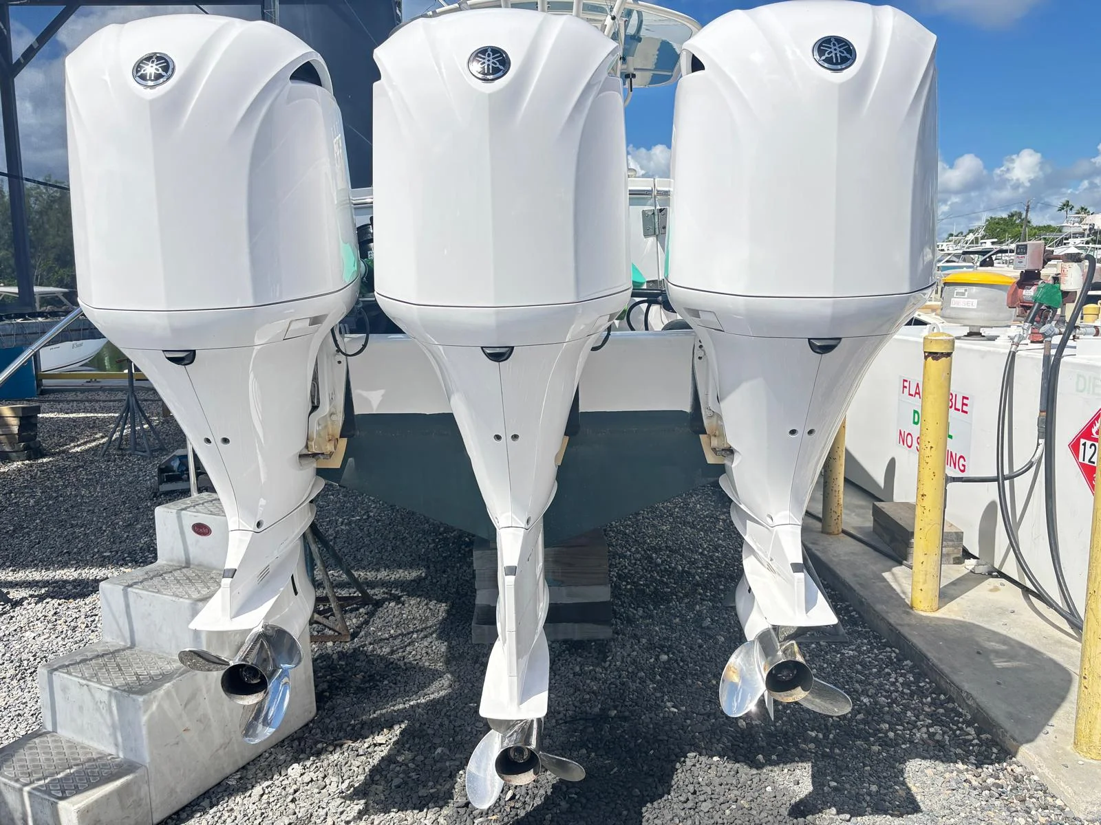 2015 Regulator 34 CC Image Thumbnail #36