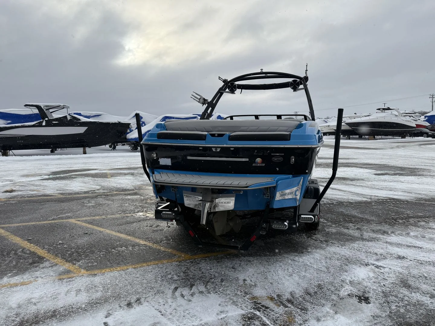 2017 Malibu WAKESETTER 25 LSV Image Thumbnail #8