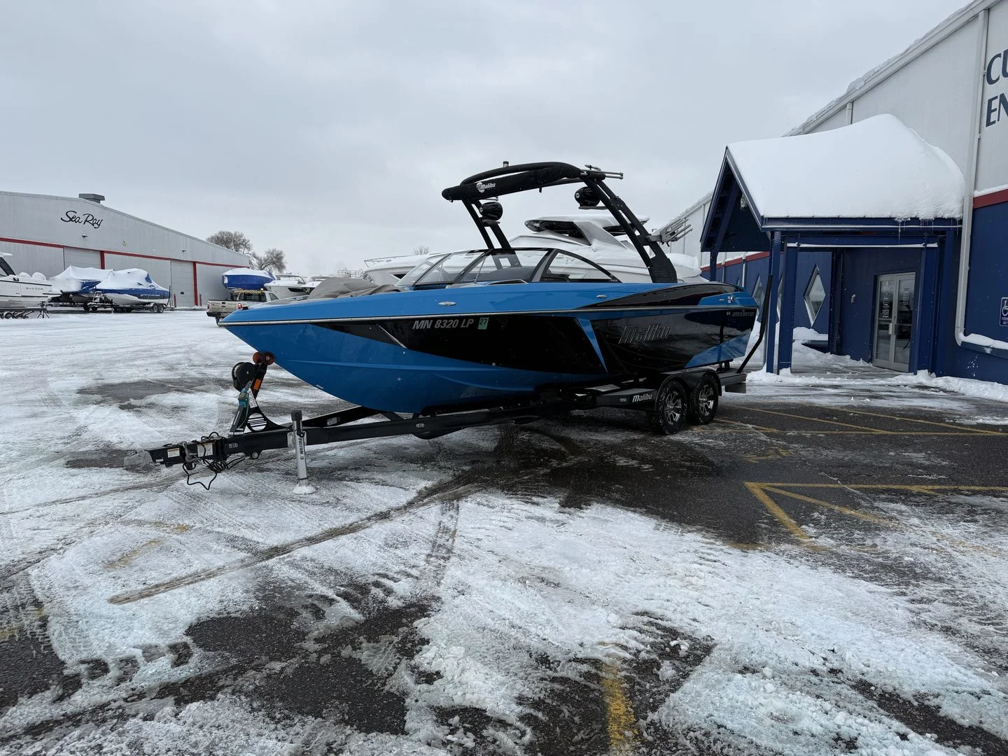 2017 Malibu WAKESETTER 25 LSV Image Thumbnail #1