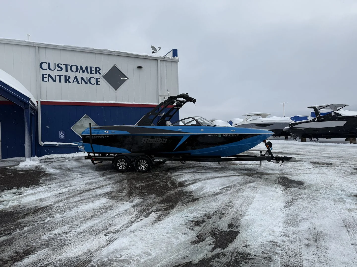 2017 Malibu WAKESETTER 25 LSV Image Thumbnail #7