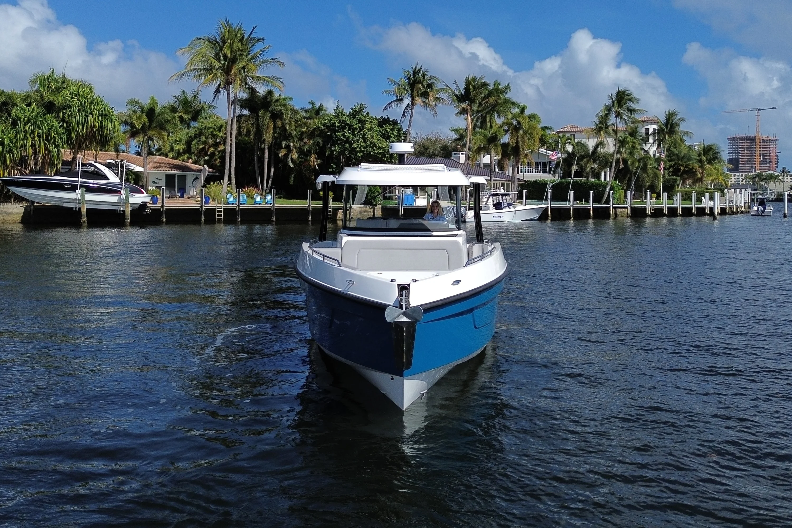 2026 Cruisers Yachts 38 VTR Image Thumbnail #10