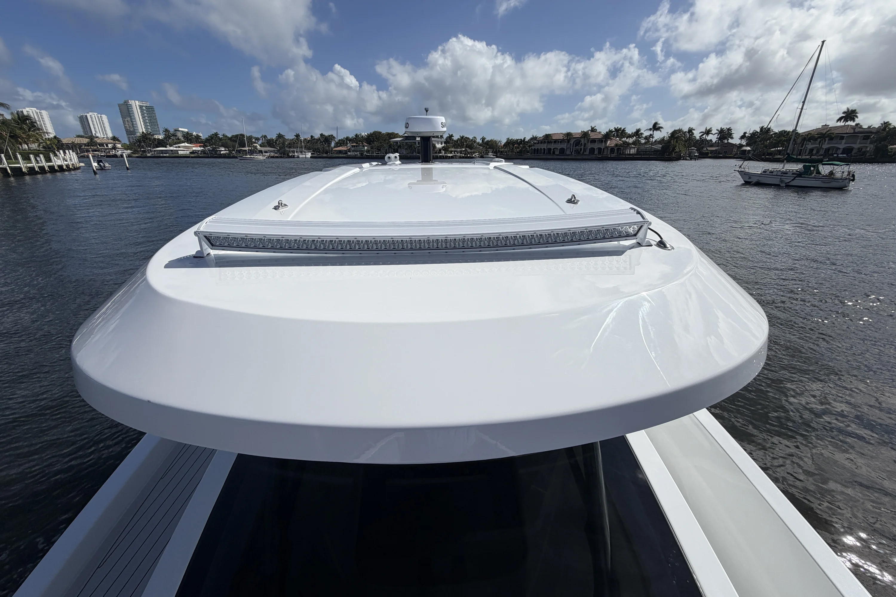 2026 Cruisers Yachts 38 VTR Image Thumbnail #41