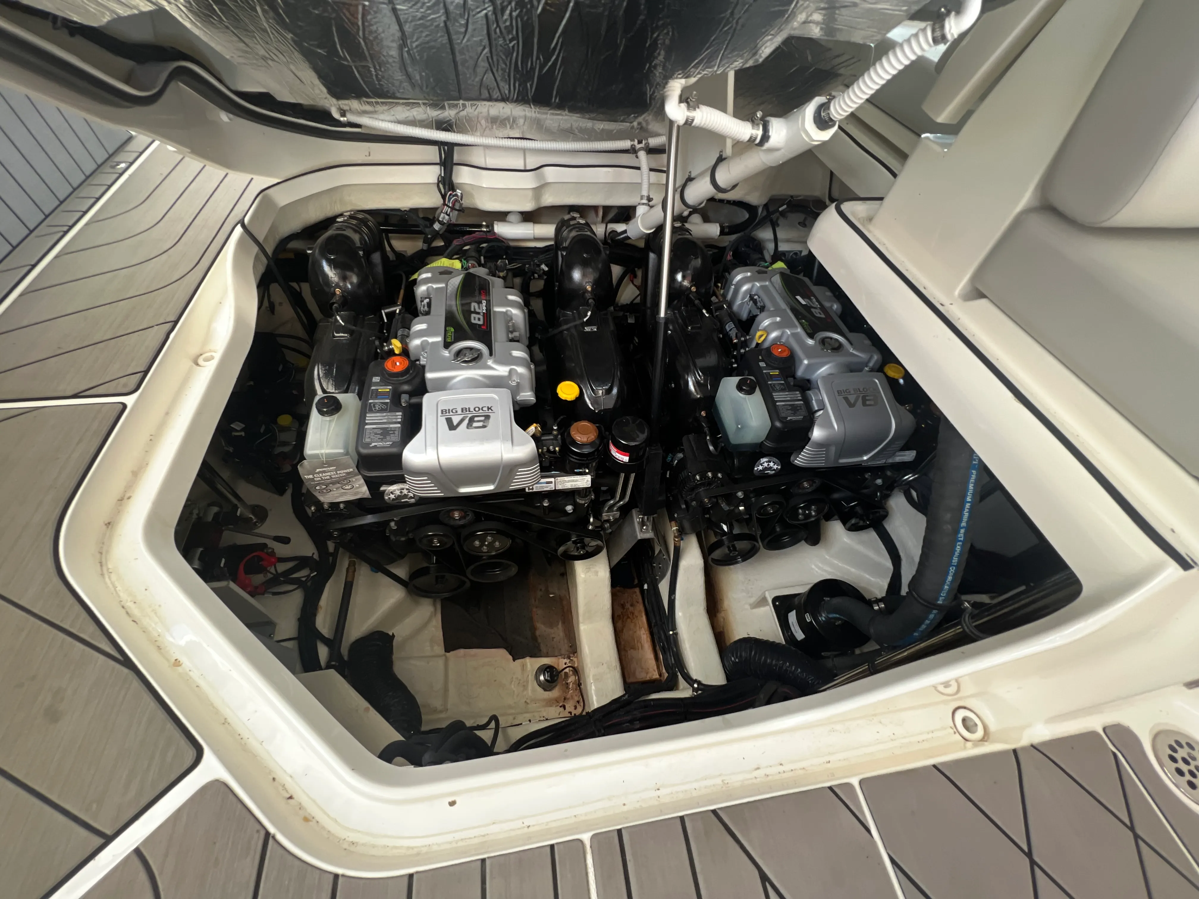 2022 Sea Ray 400 SLX Image Thumbnail #22