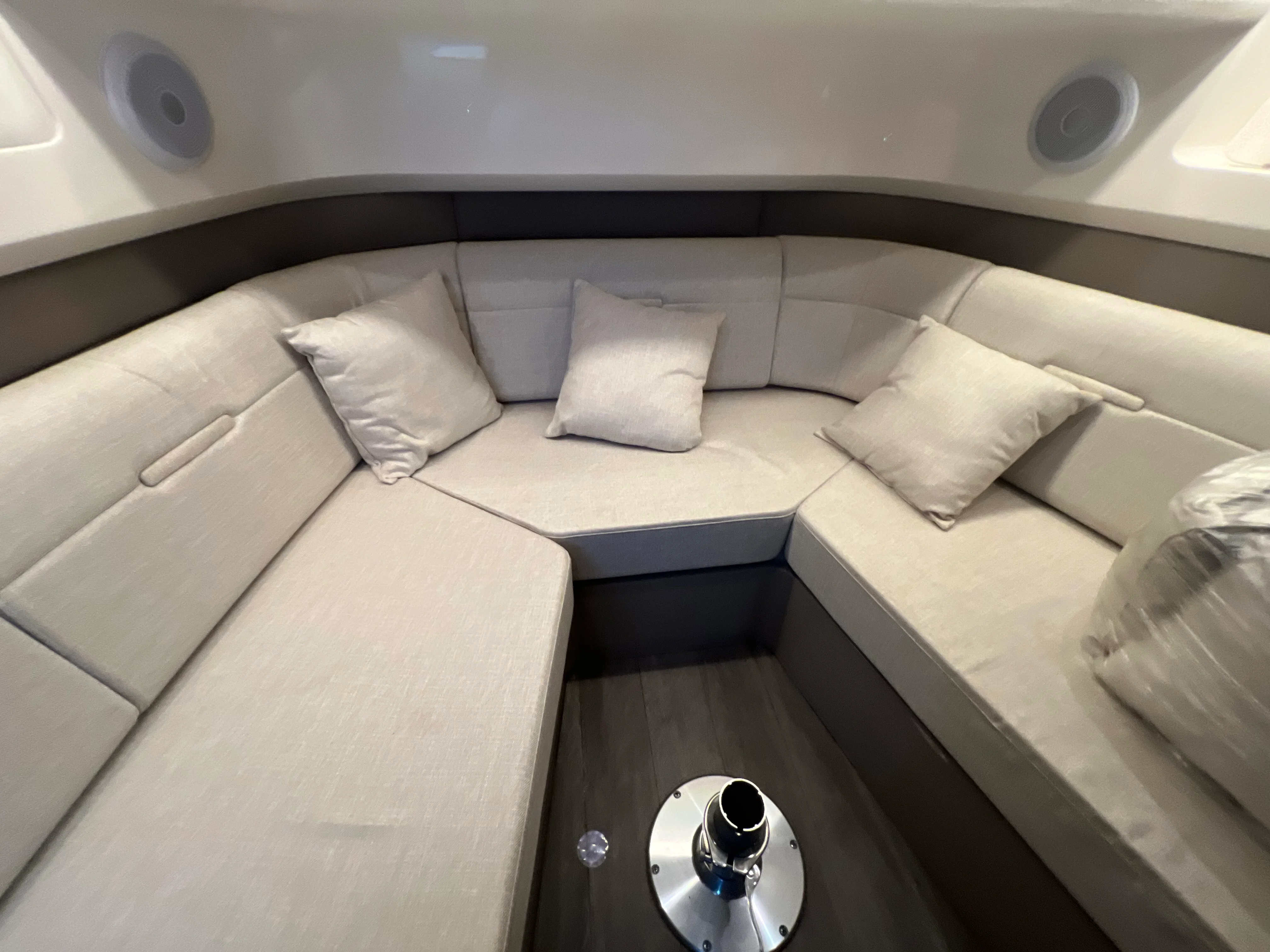 2022 Sea Ray 400 SLX Image Thumbnail #20