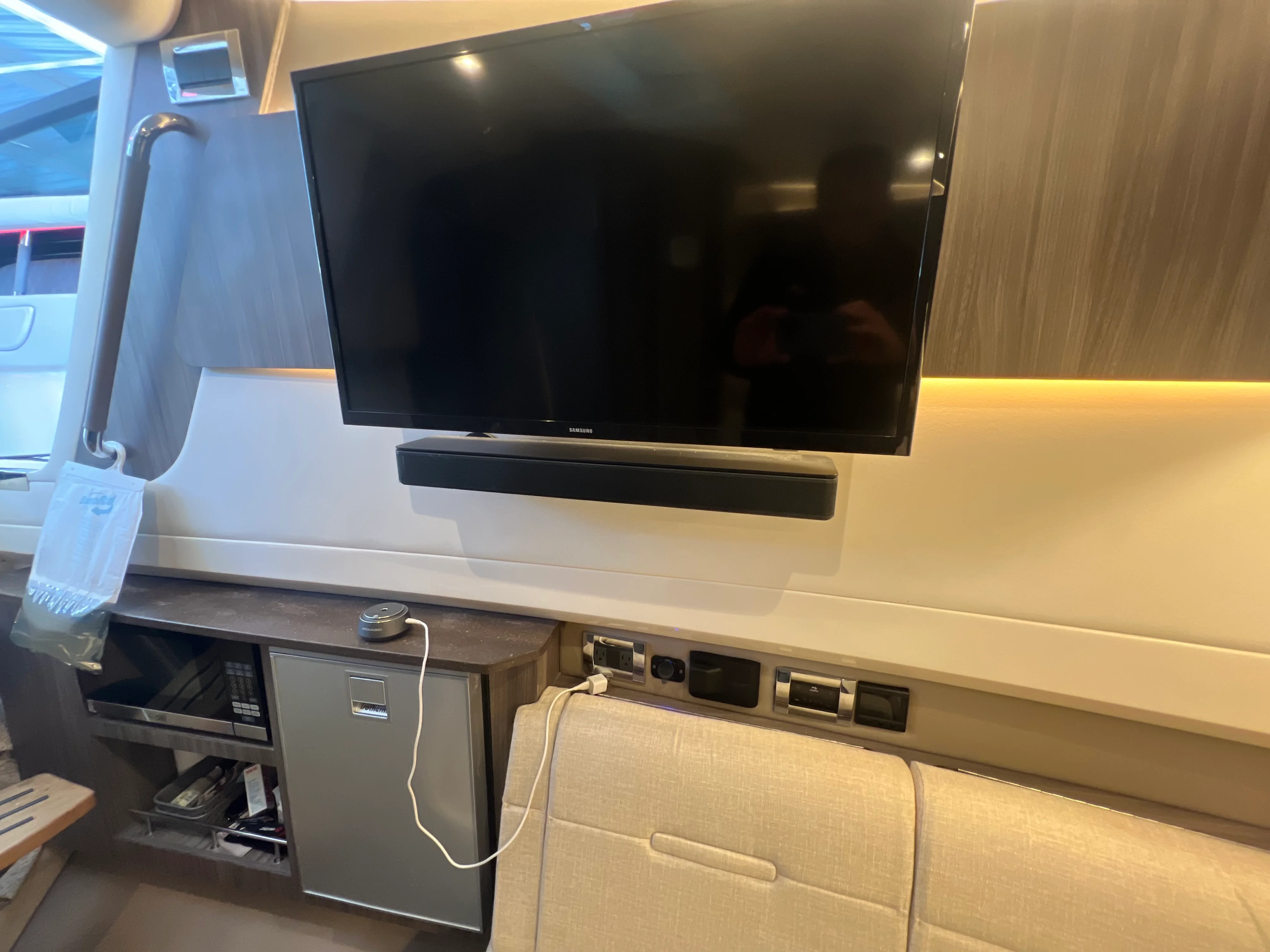 2022 Sea Ray 400 SLX Image Thumbnail #21