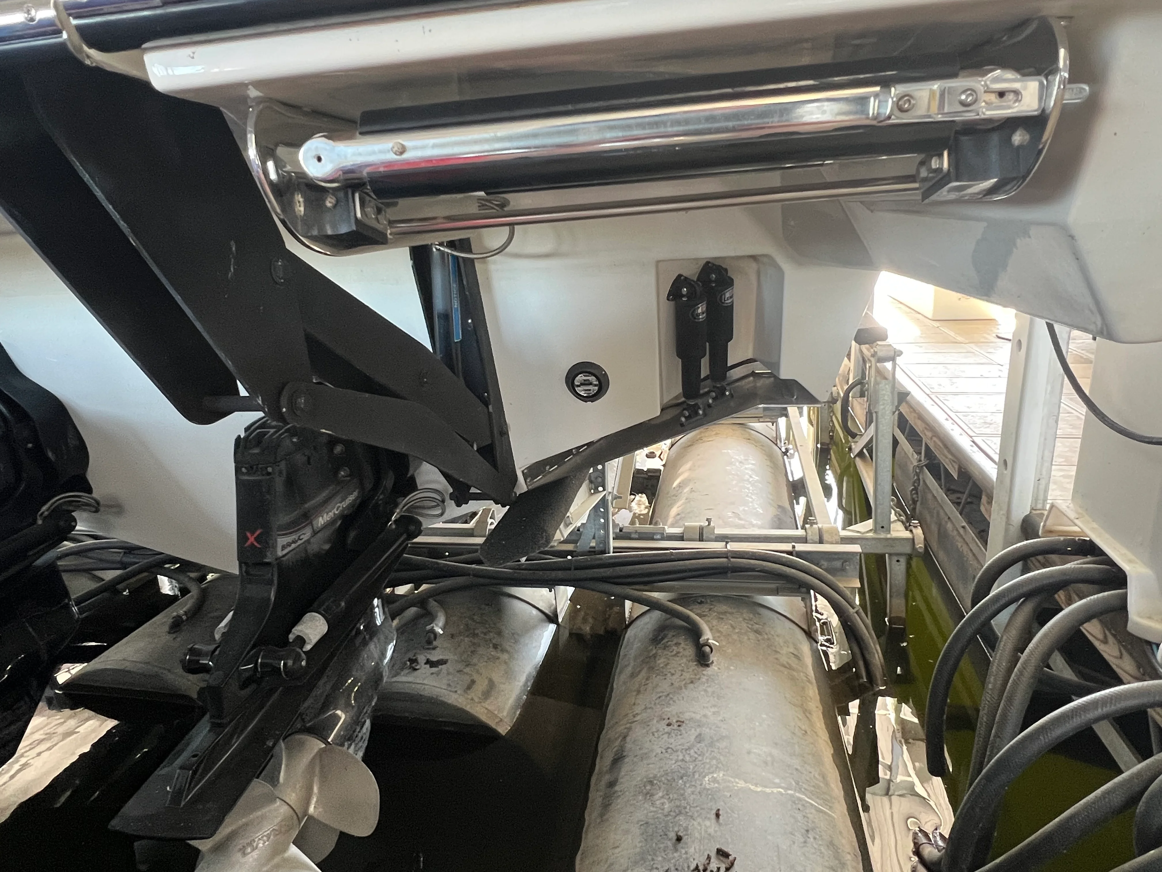 2022 Sea Ray 400 SLX Image Thumbnail #2