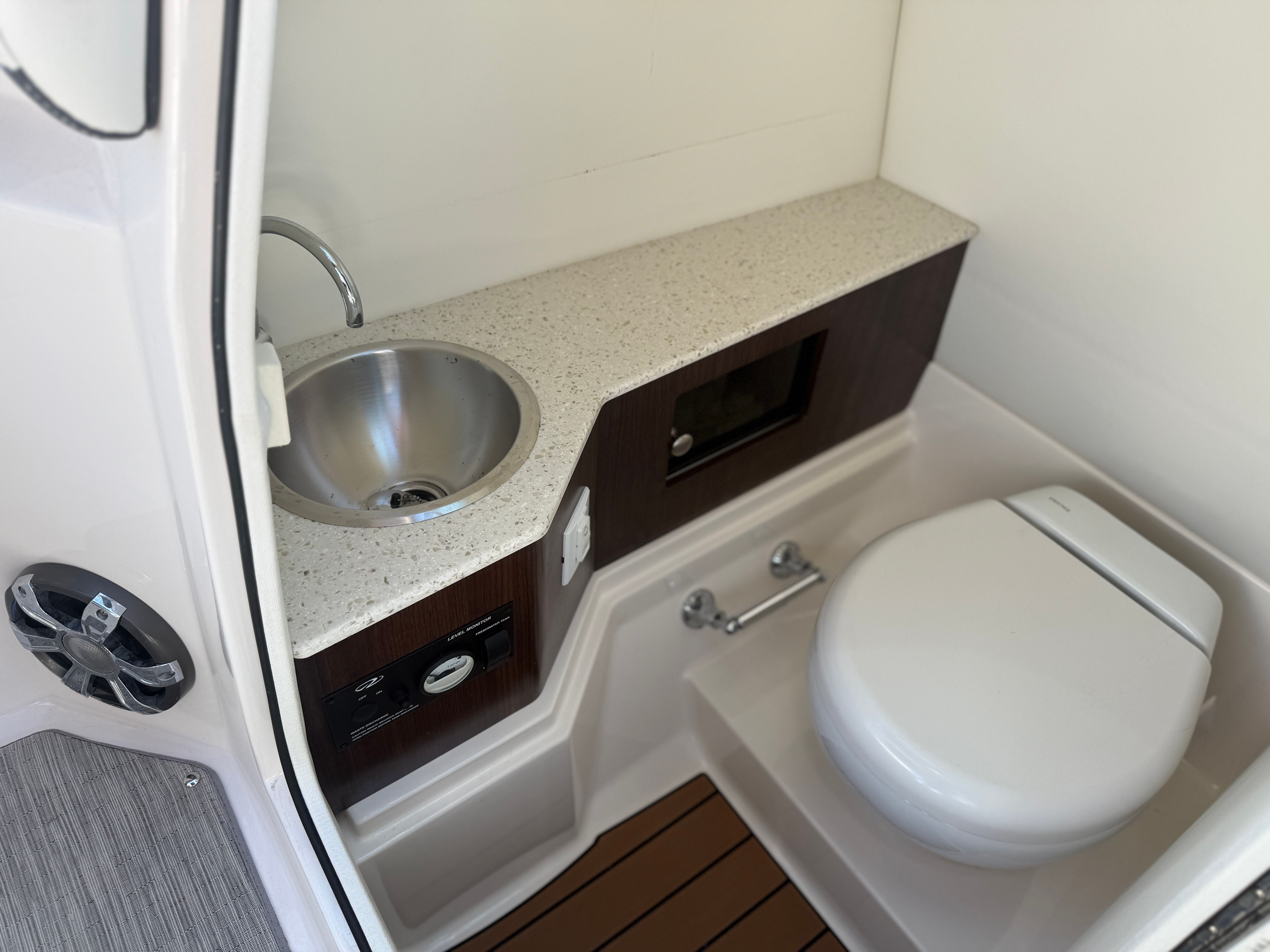 2018 Regal 26 OBX Image Thumbnail #31