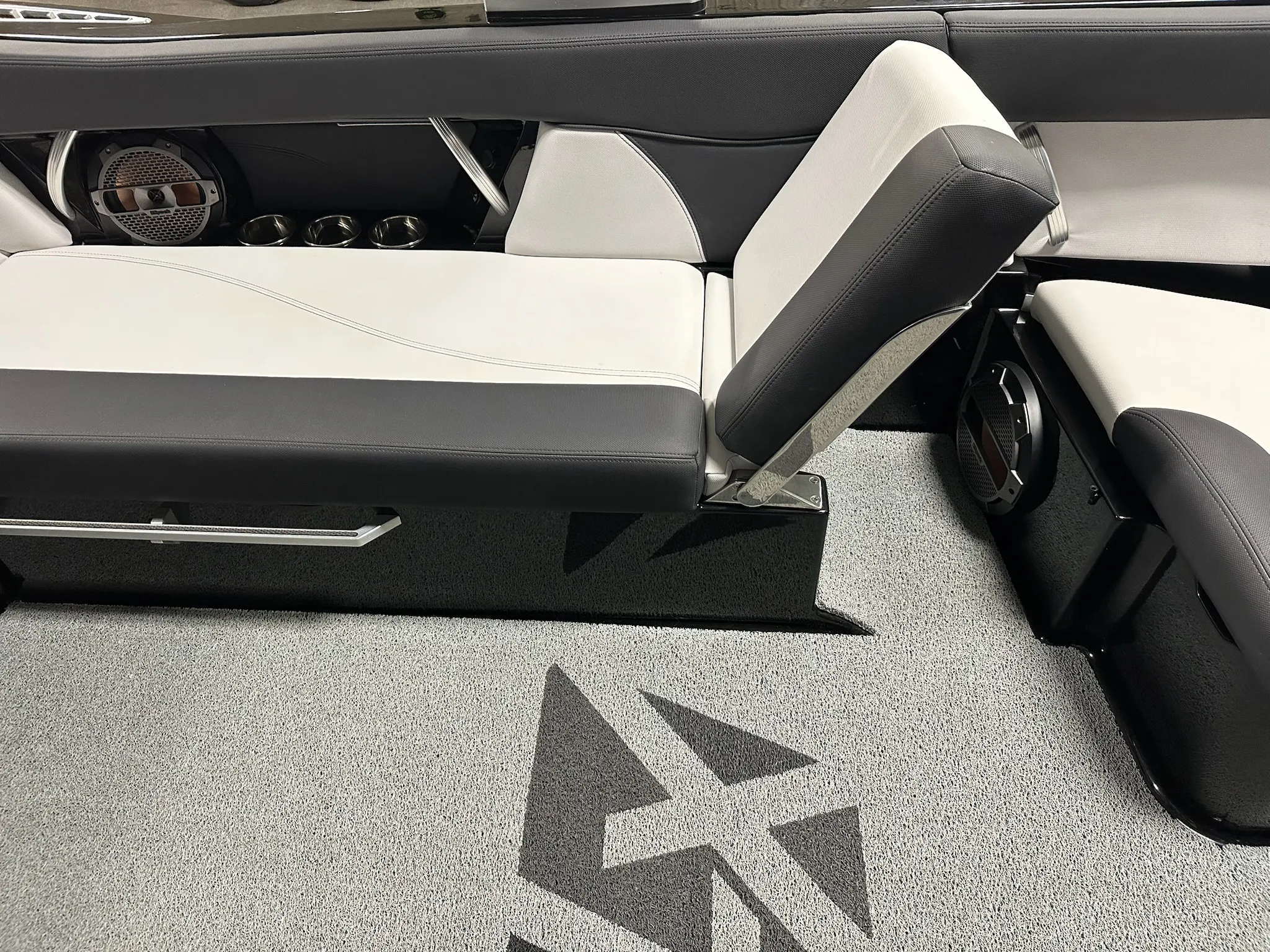 2020 Mastercraft XT25 Image Thumbnail #33