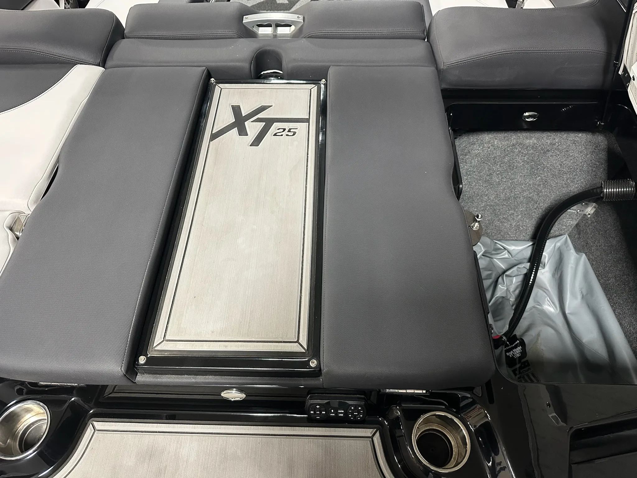 2020 Mastercraft XT25 Image Thumbnail #13