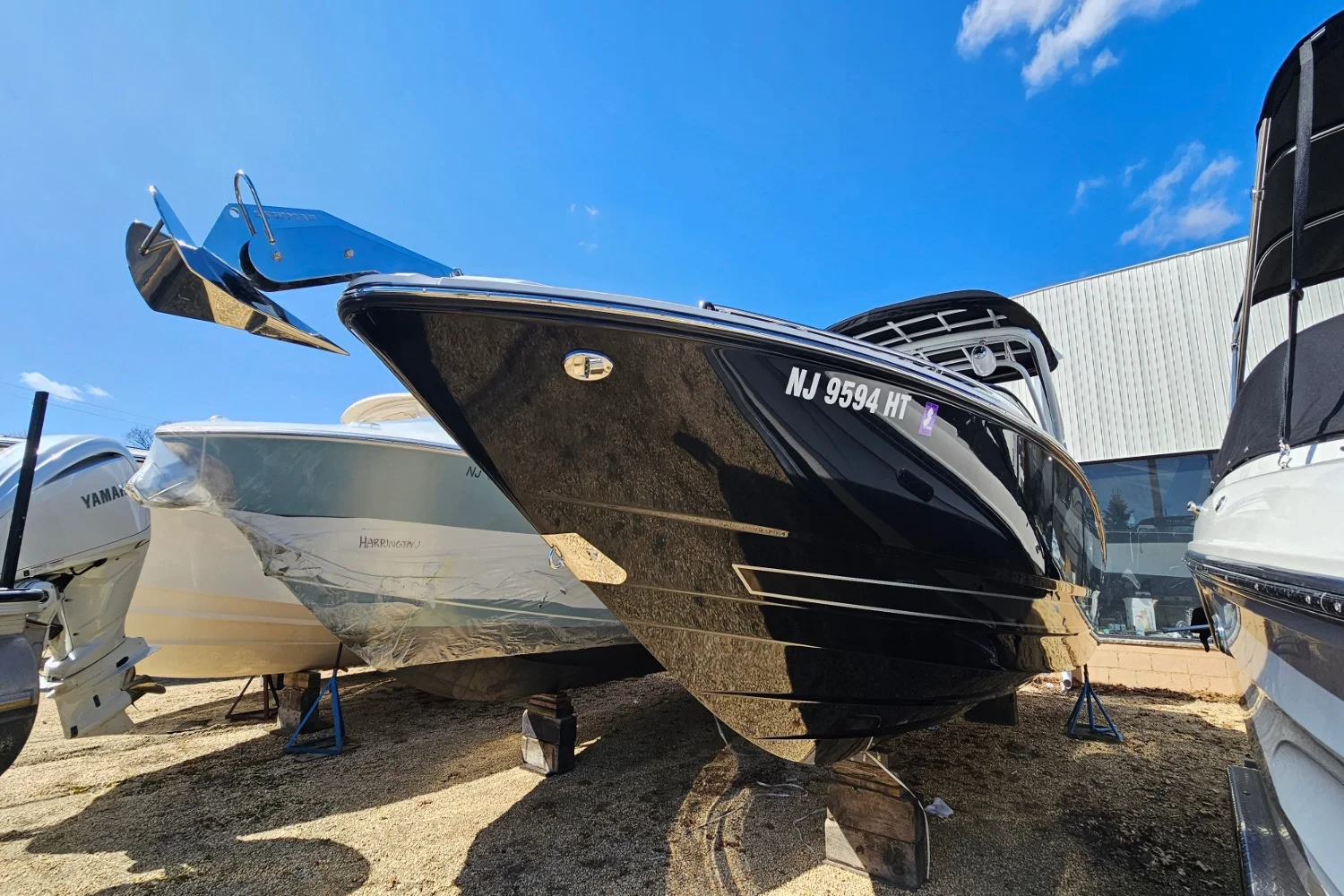 2024 Monterey 305 SS Image Thumbnail #4