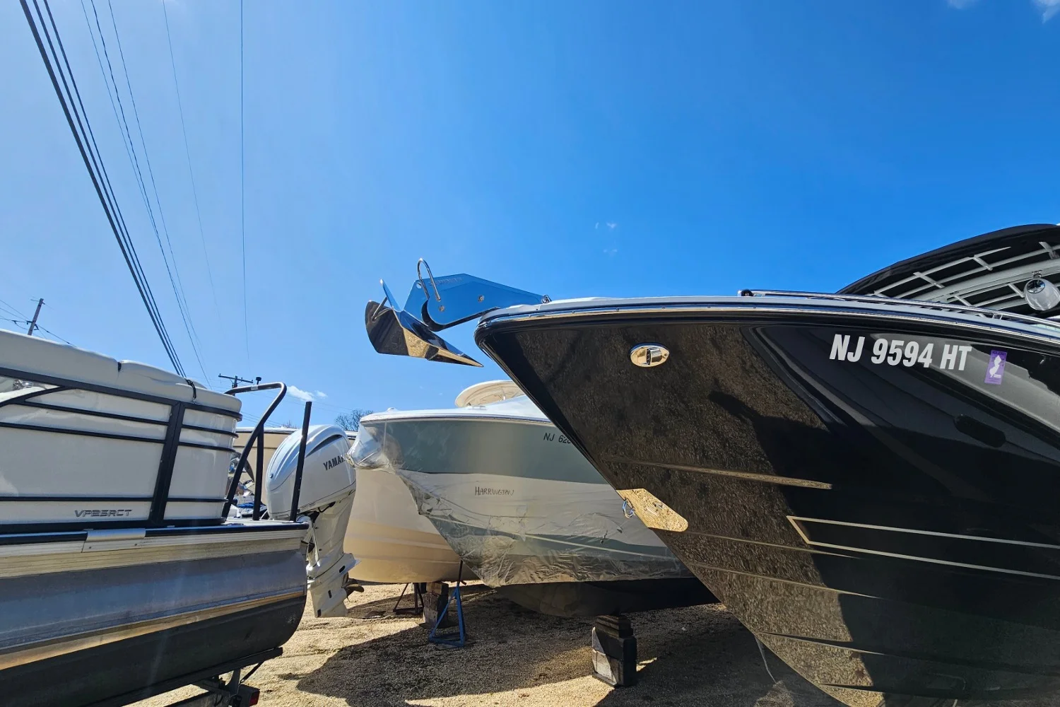 2024 Monterey 305 SS Image Thumbnail #6