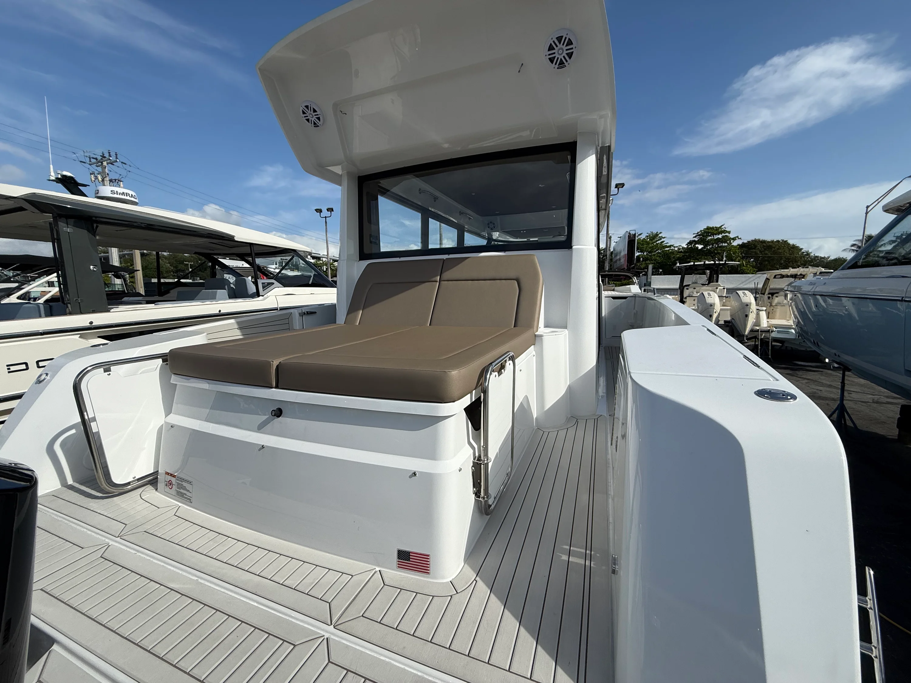 2026 Cruisers Yachts 38 VTR EC Image Thumbnail #11