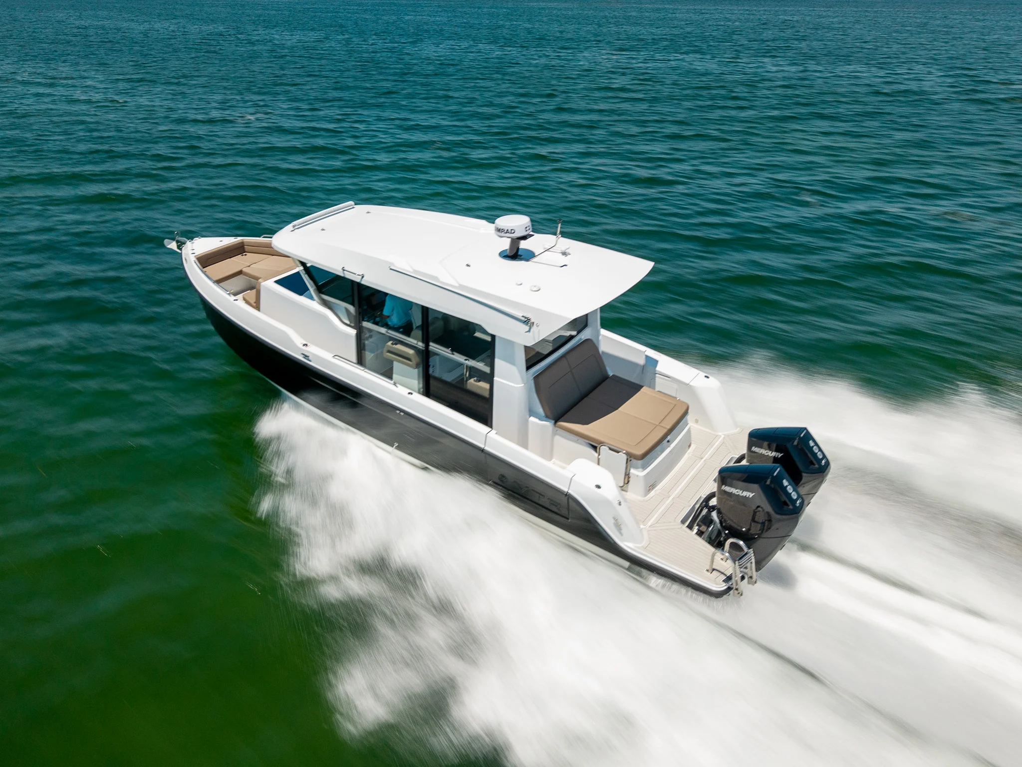 2026 Cruisers Yachts 38 VTR EC Image Thumbnail #3