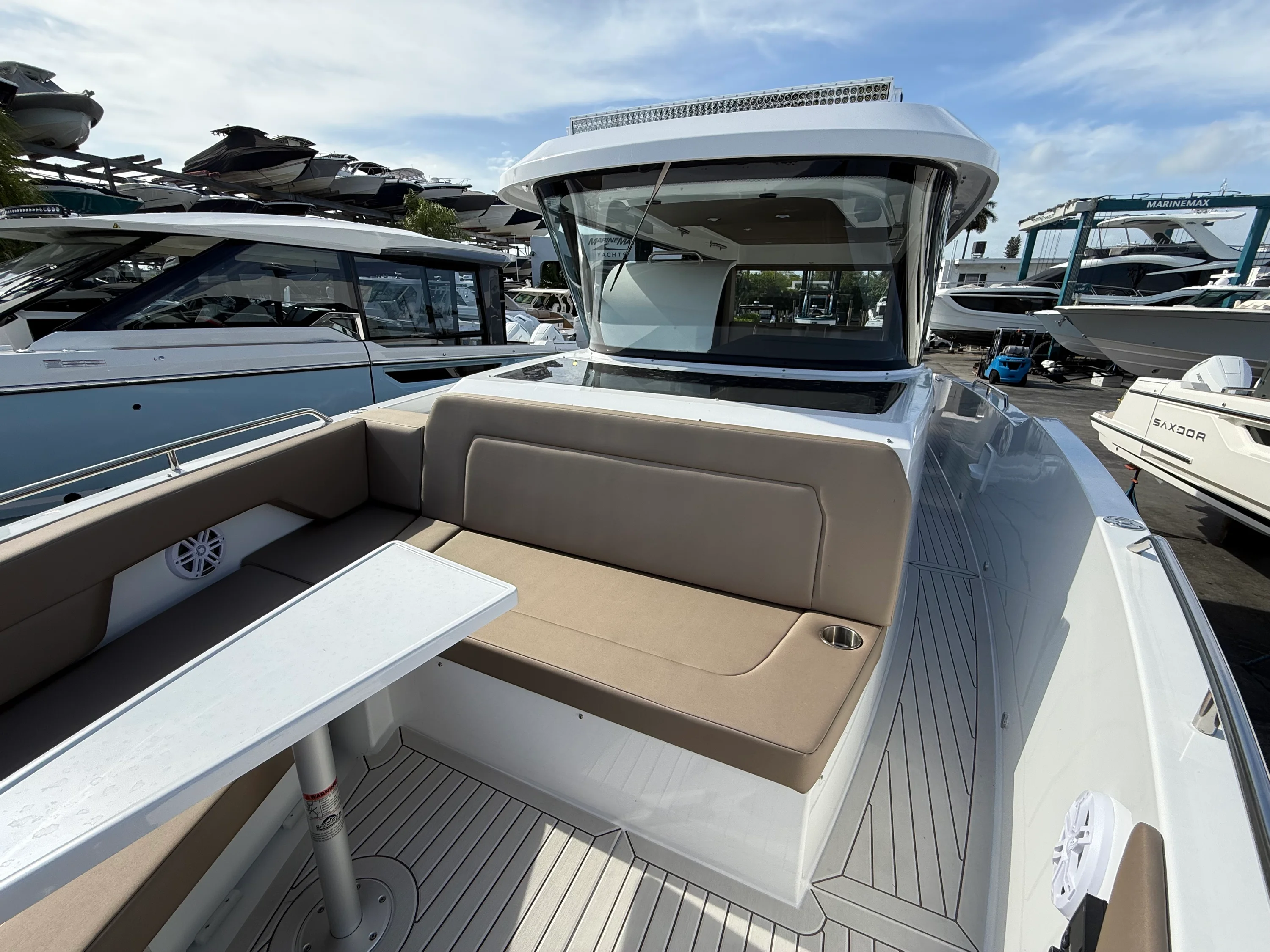 2026 Cruisers Yachts 38 VTR EC Image Thumbnail #32