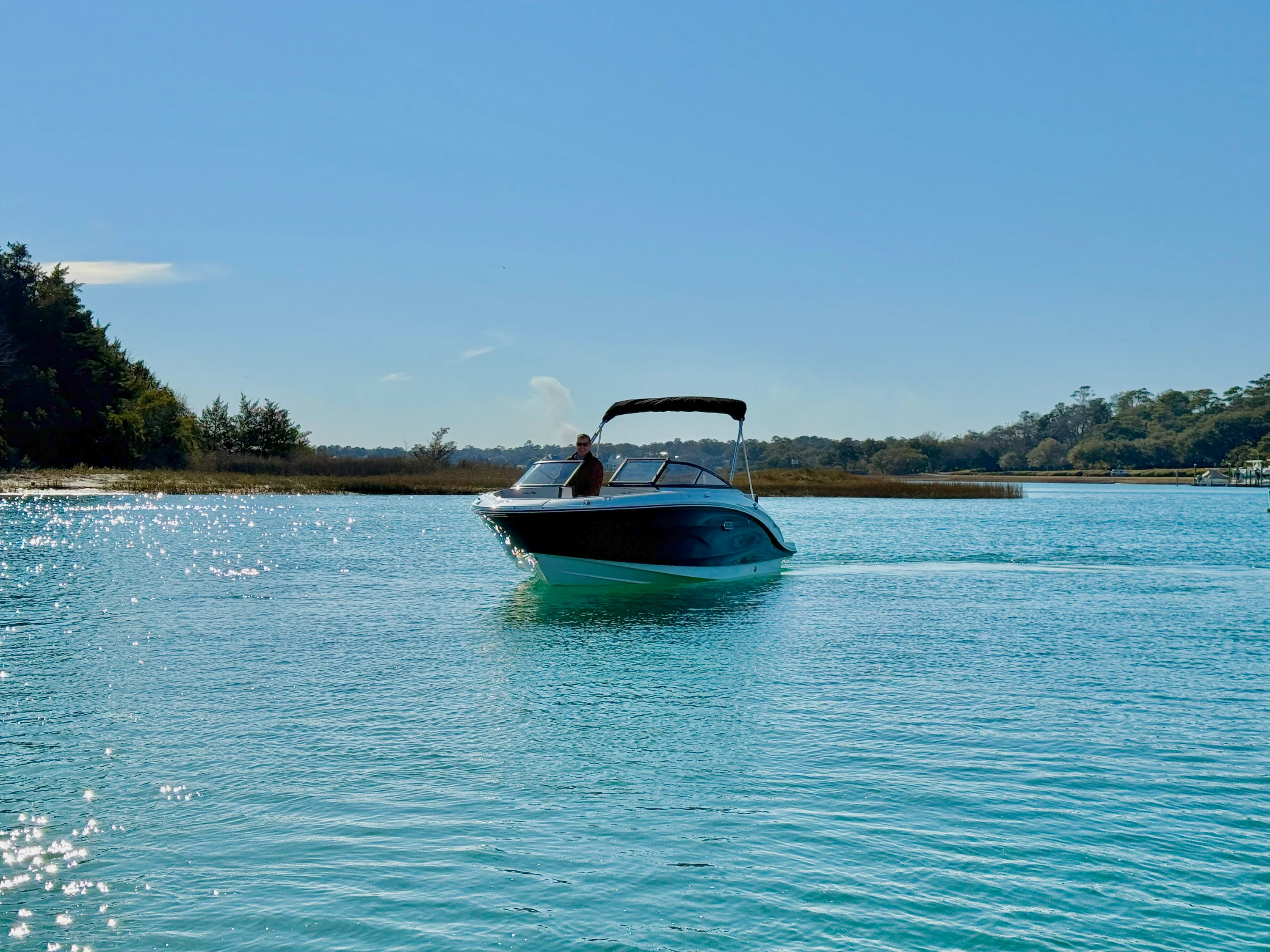 2026 Sea Ray SPX 210 Outboard Image Thumbnail #1