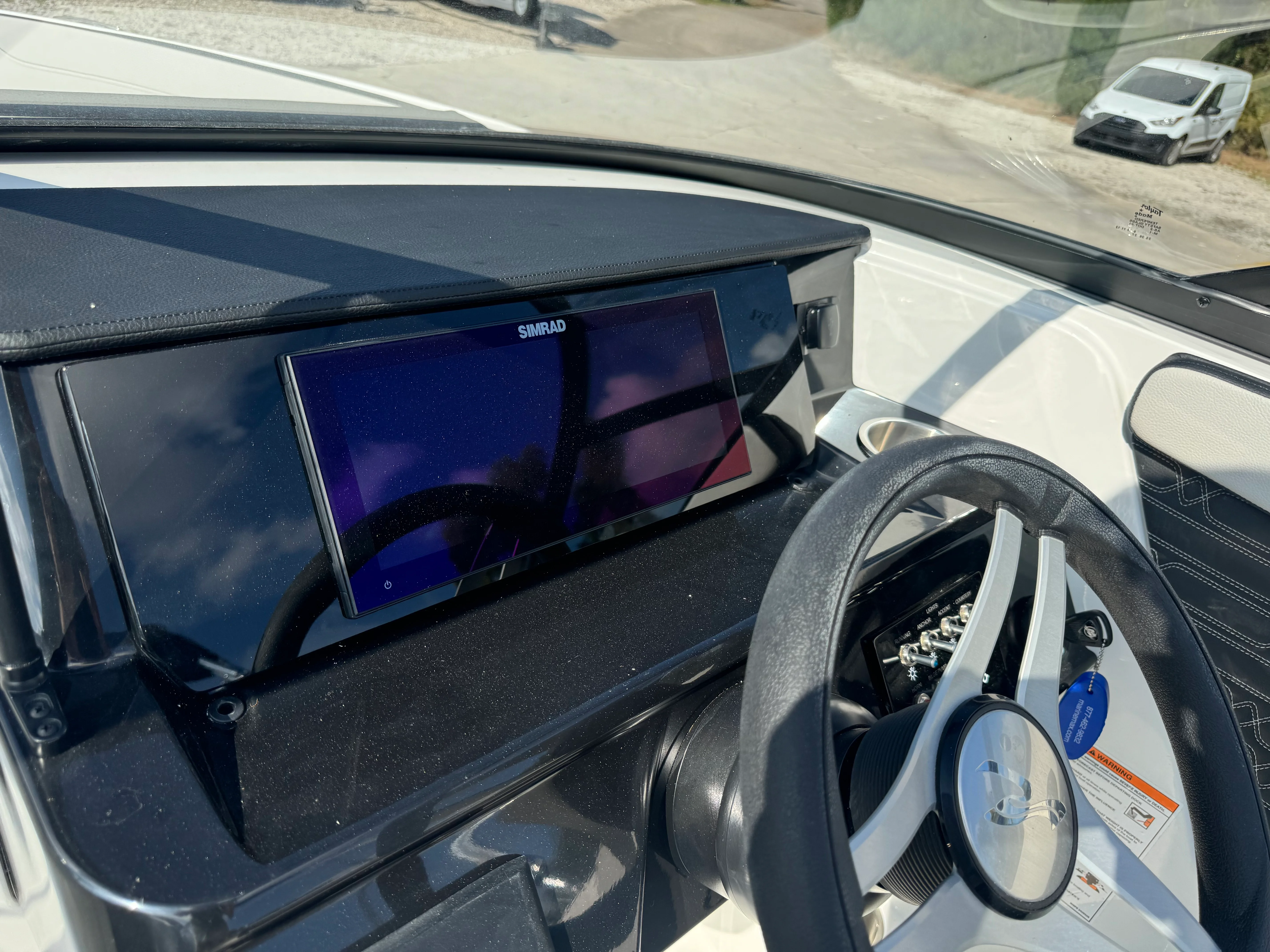 2026 Sea Ray SPX 210 Outboard Image Thumbnail #12