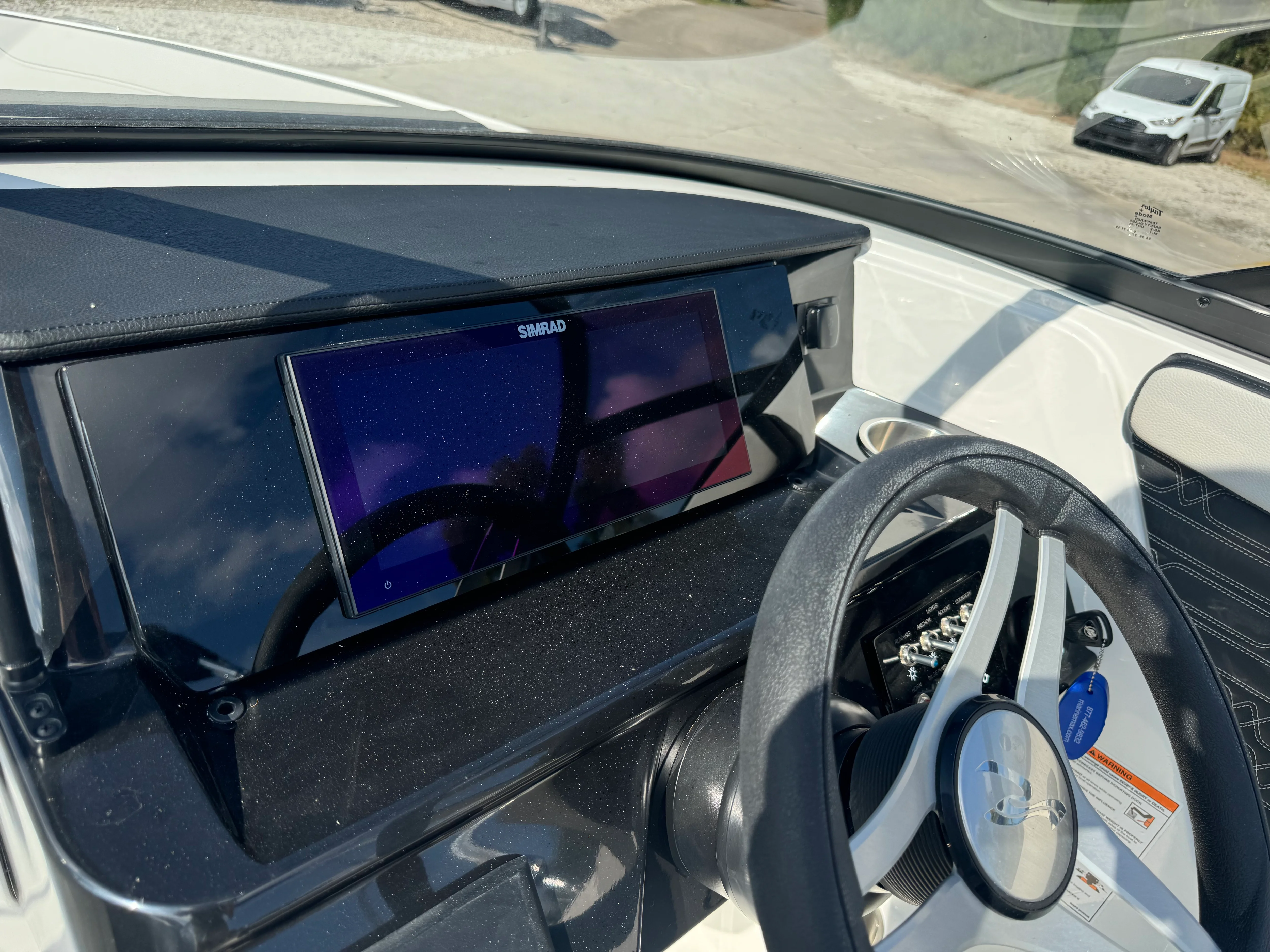 2026 Sea Ray SPX 210 Outboard Image Thumbnail #12