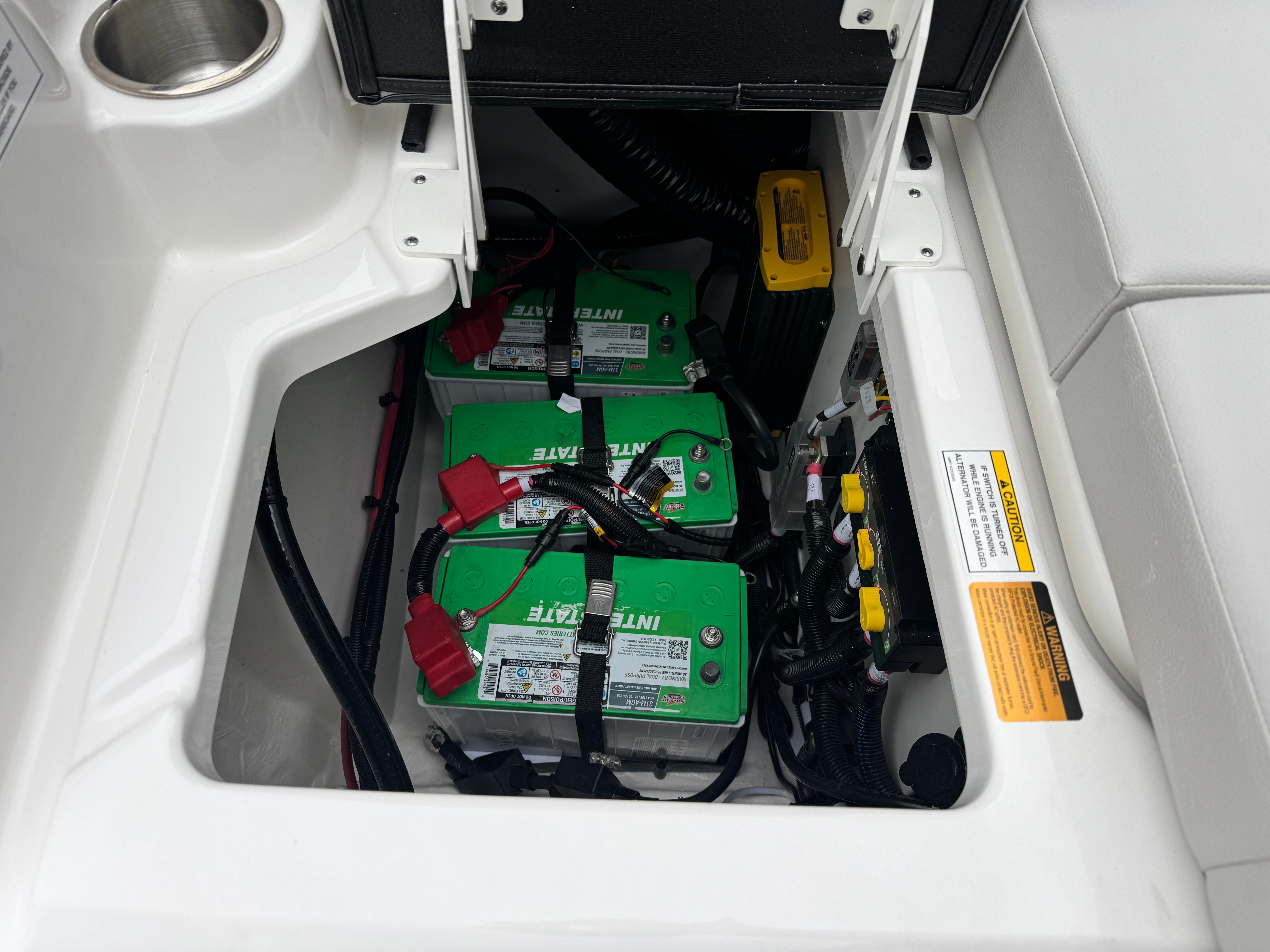 2026 Sea Ray SDX 230 Image Thumbnail #9