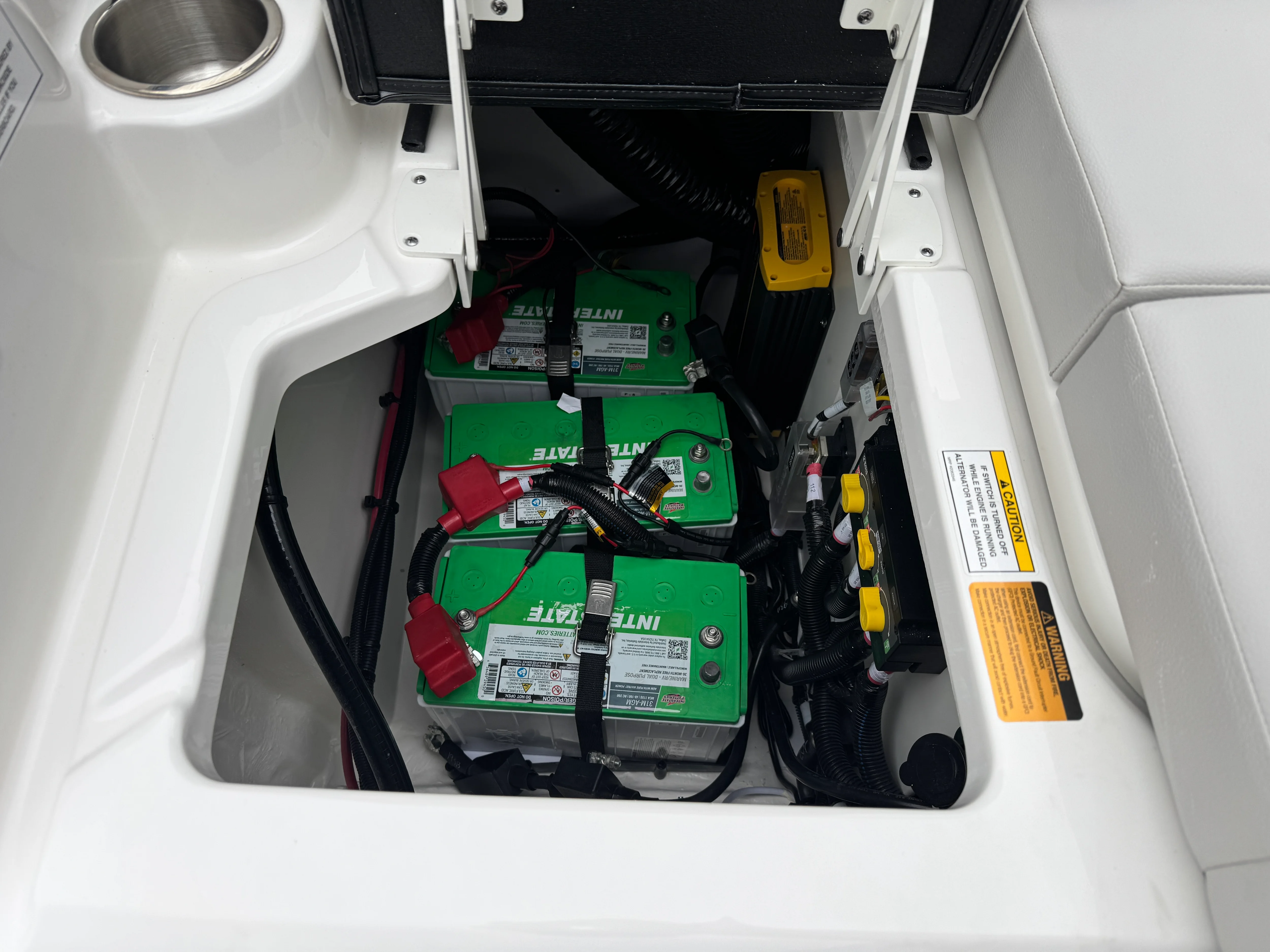 2026 Sea Ray SDX 230 Image Thumbnail #9