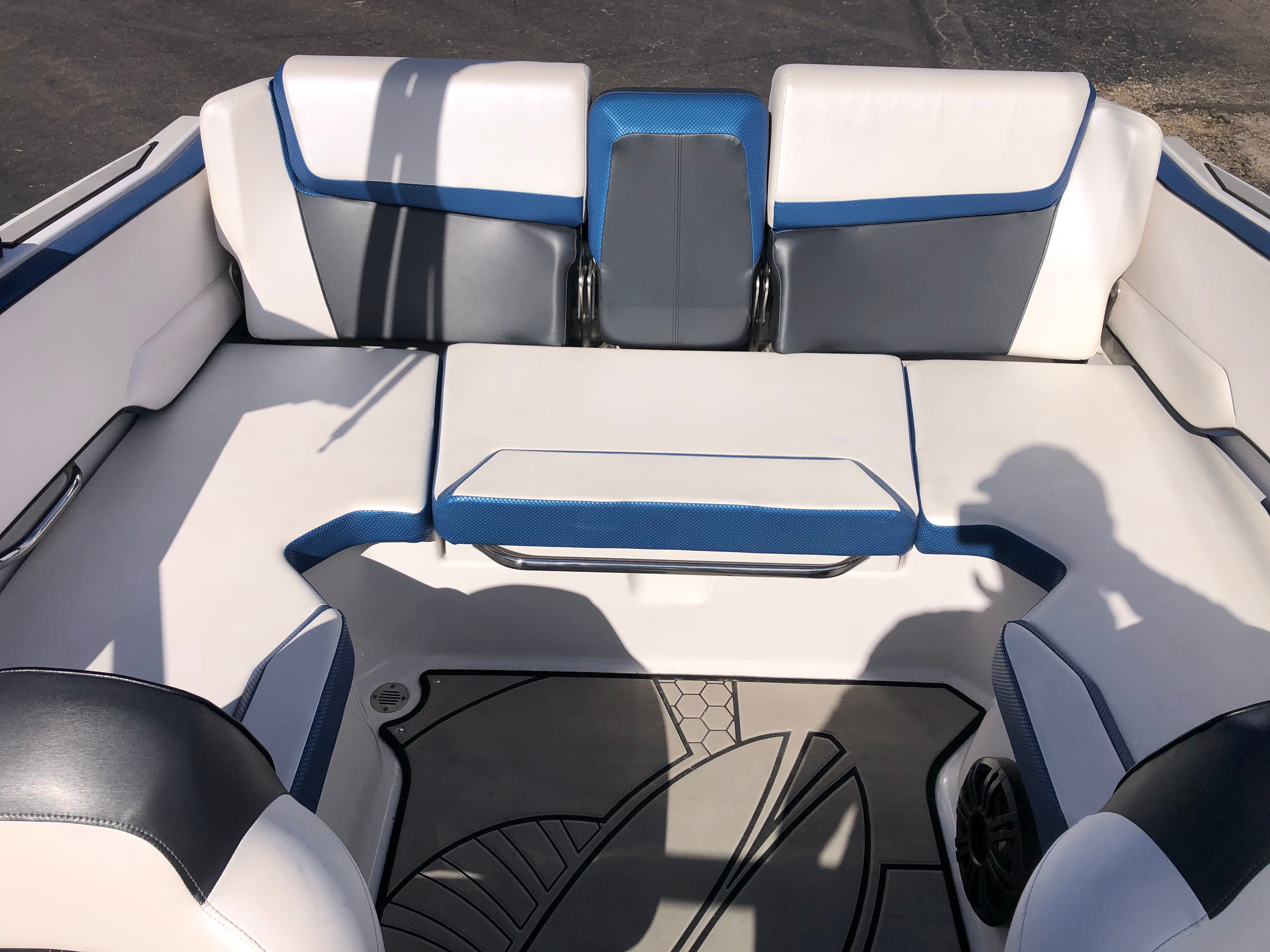 2019 Scarab 195 ID Image Thumbnail #13