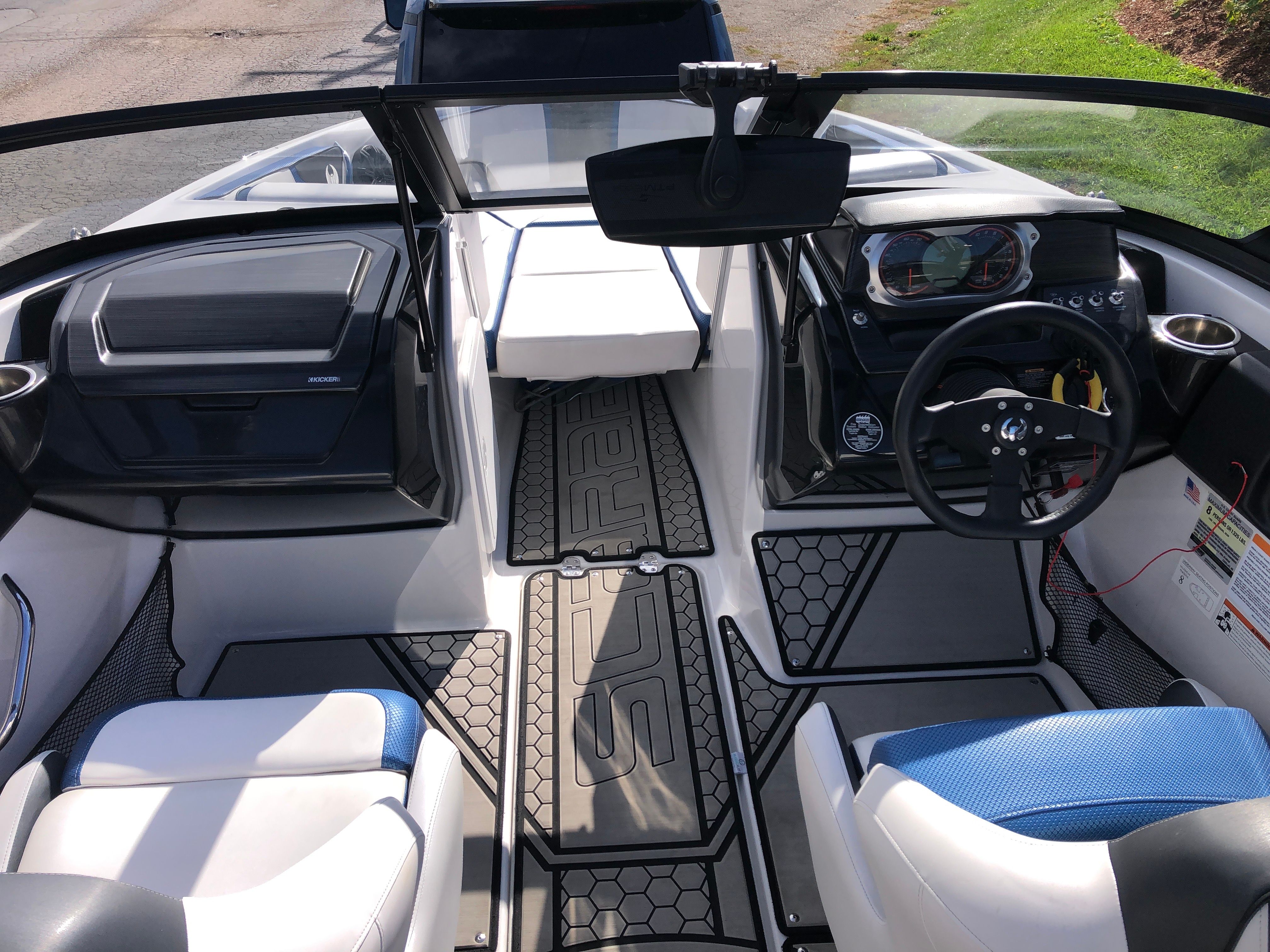 2019 Scarab 195 ID Image Thumbnail #9