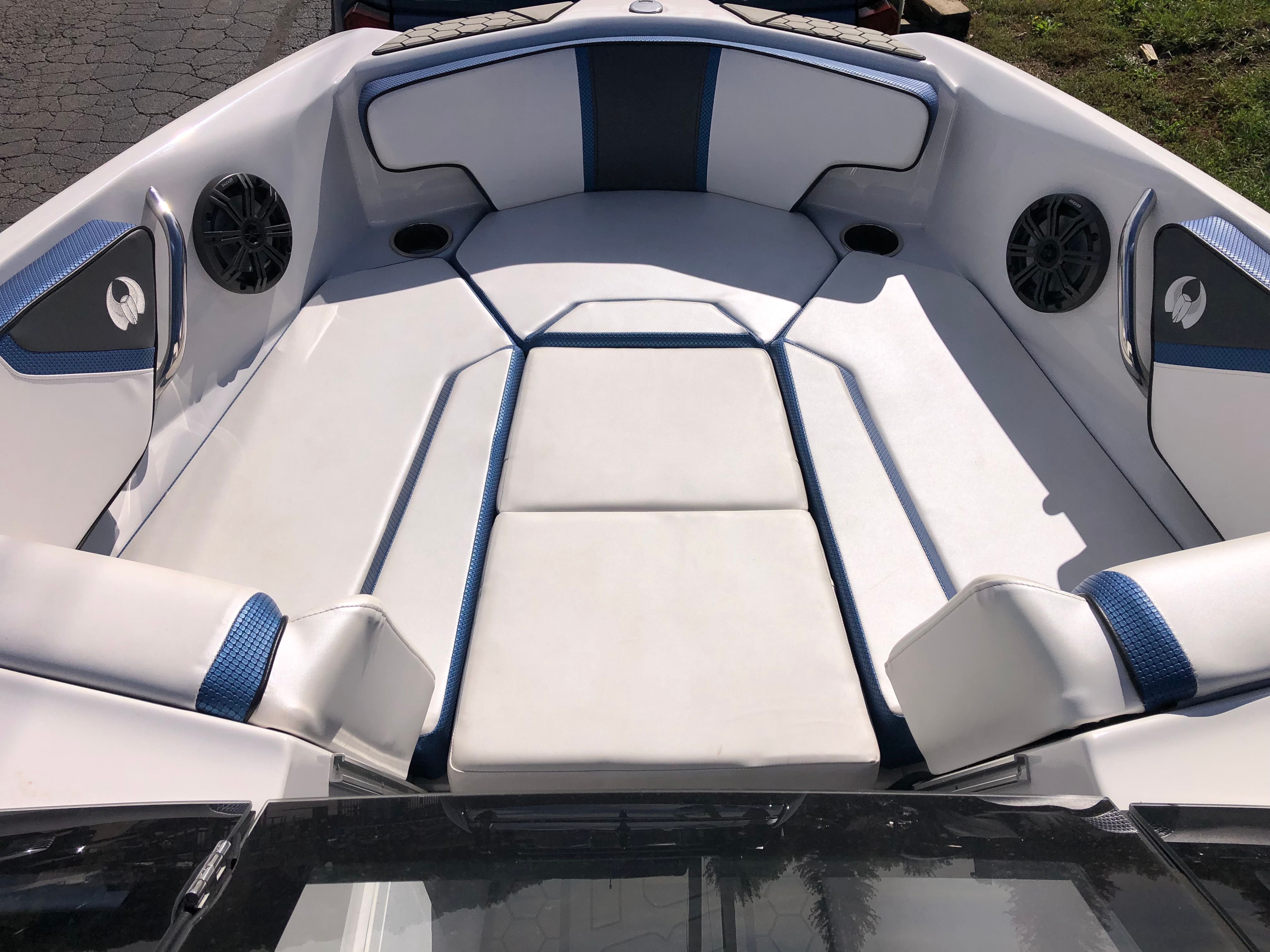 2019 Scarab 195 ID Image Thumbnail #12