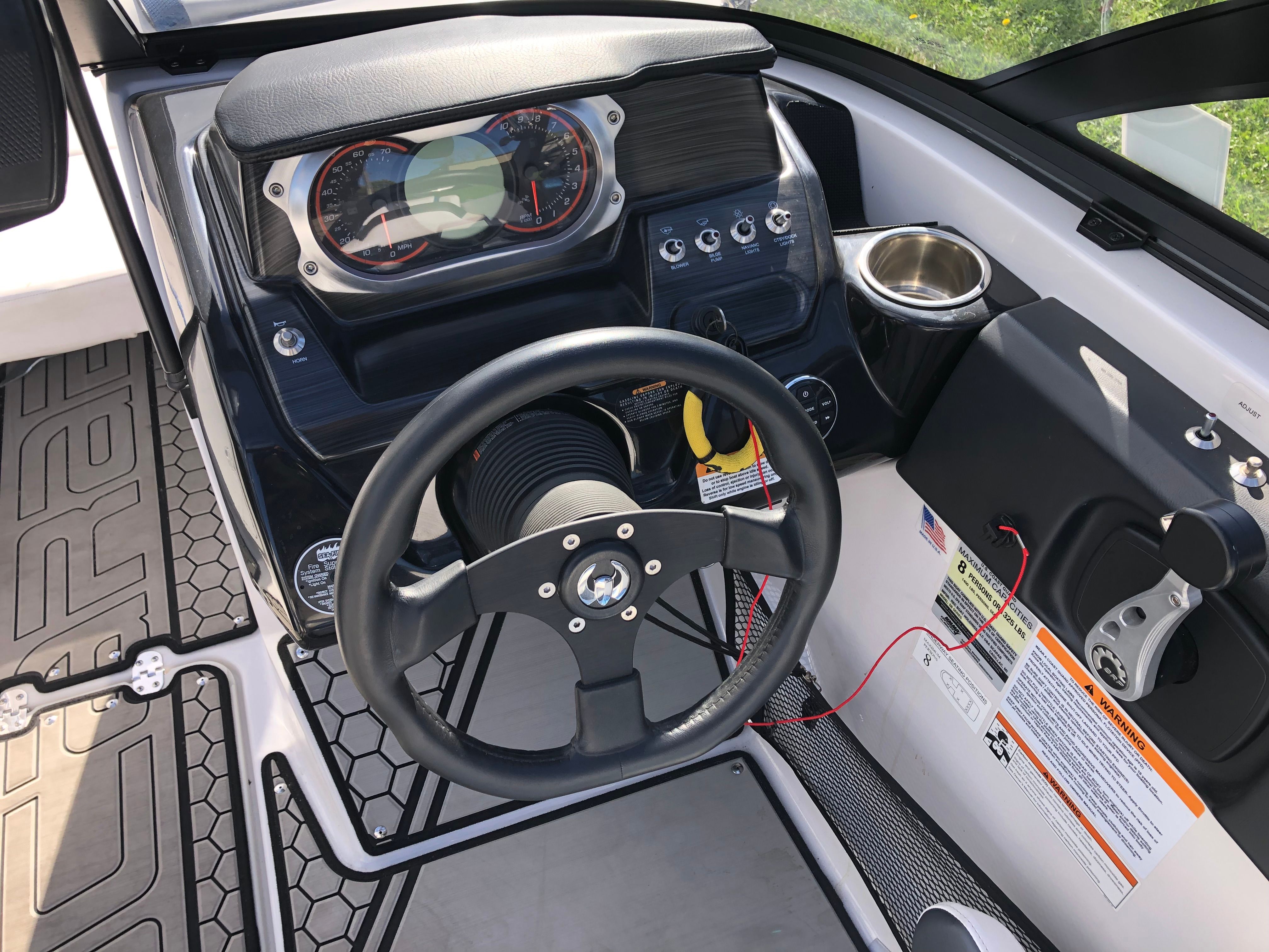 2019 Scarab 195 ID Image Thumbnail #10